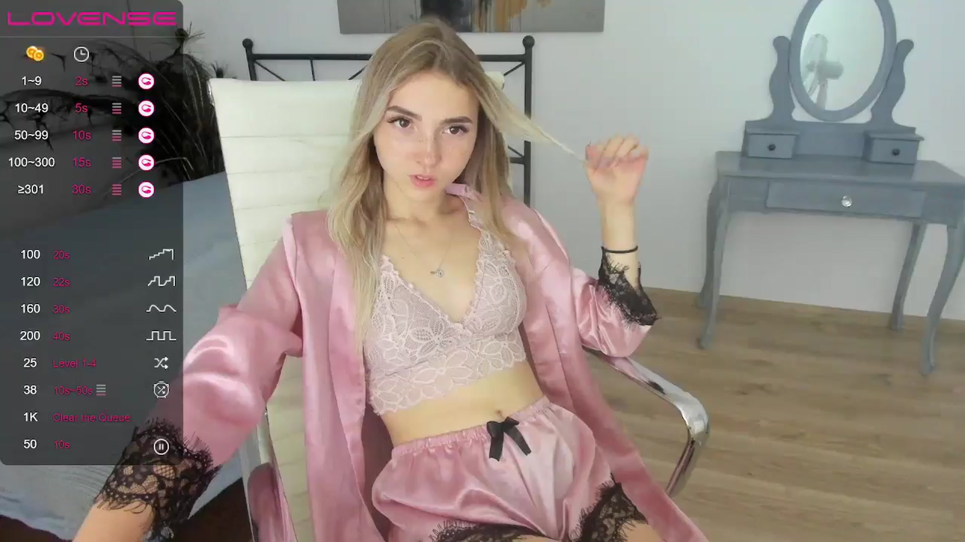 Gallery image thumbnail from Daisyy's myfreecams stream on, 08/31/2024, 19:20 image 7 of 20