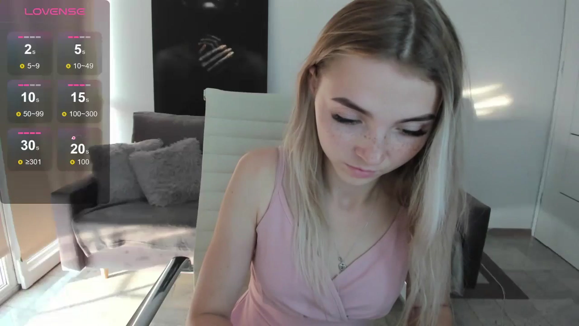 Gallery image thumbnail from Daisyy's myfreecams stream on, 09/01/2024, 16:15 image 3 of 20