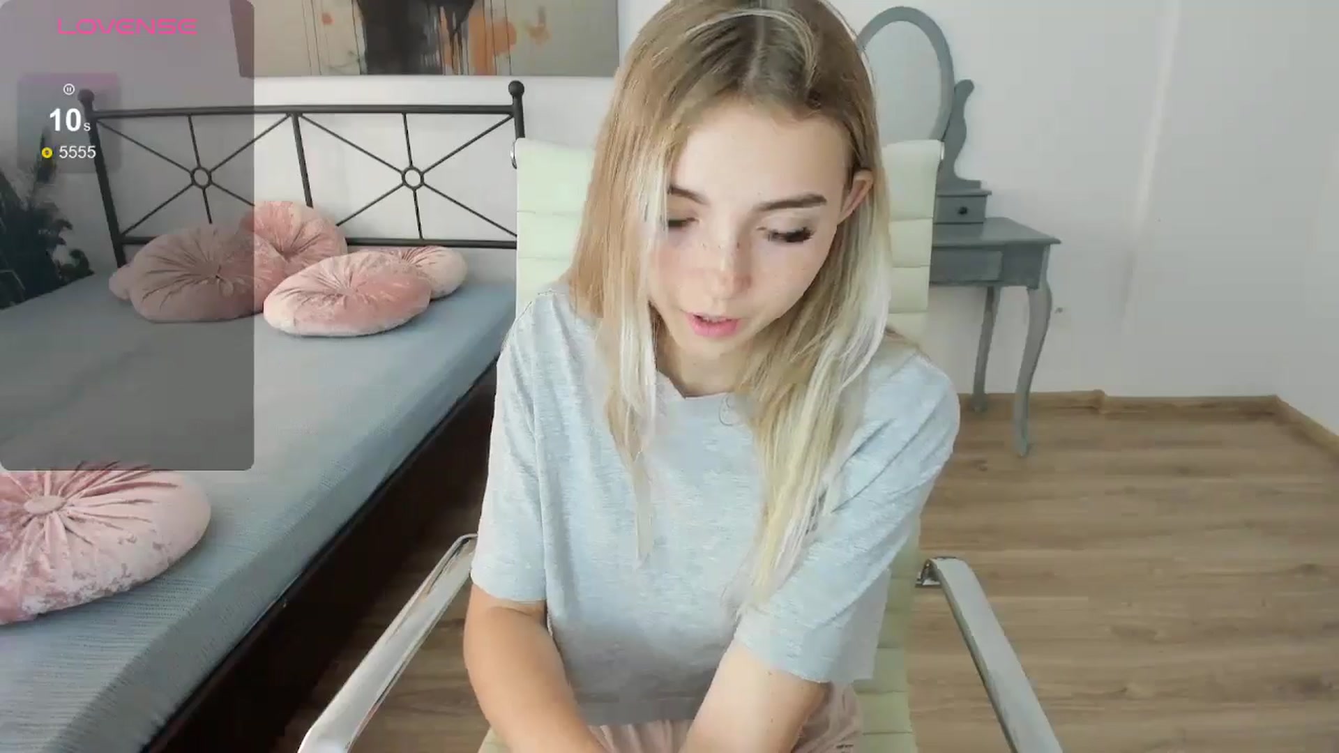 Gallery image thumbnail from Daisyy's myfreecams stream on, 09/03/2024, 16:41 image 17 of 20