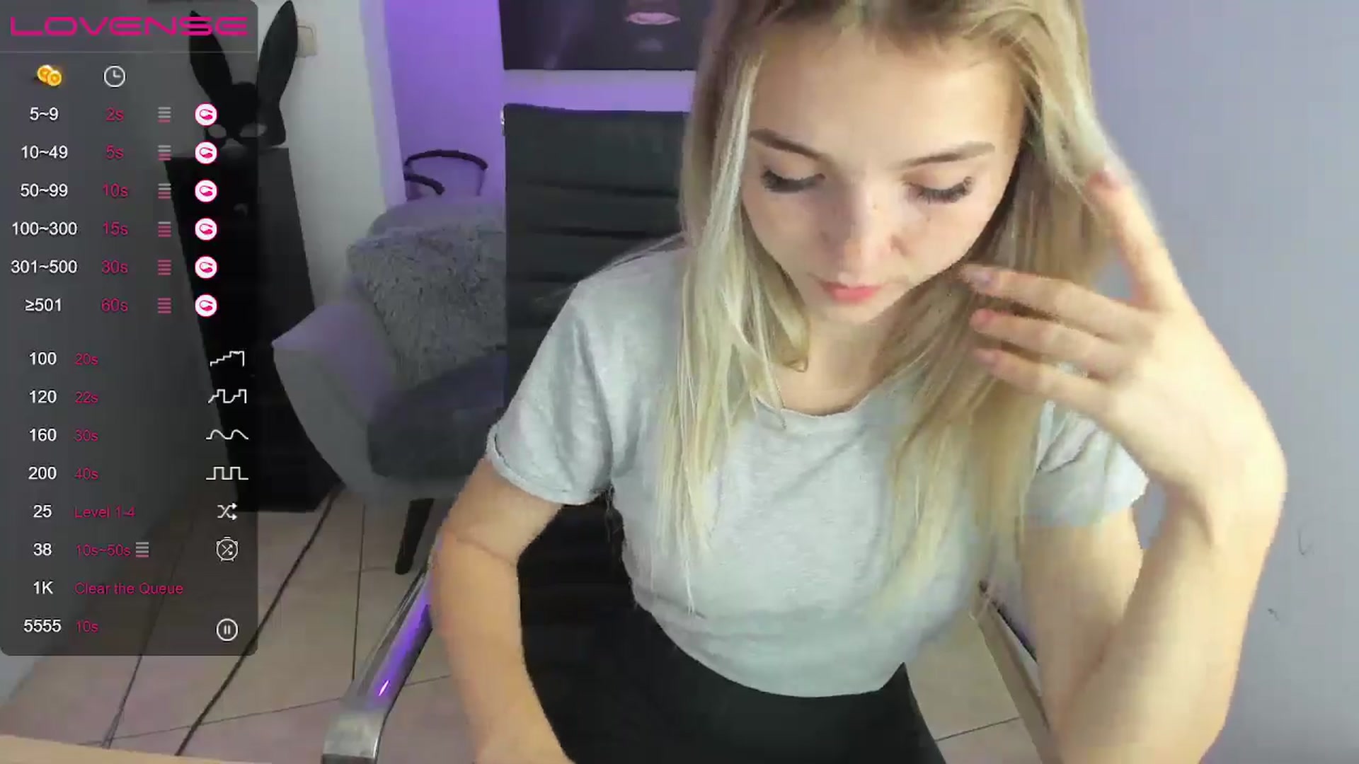 Gallery image thumbnail from Daisyy's myfreecams stream on, 09/04/2024, 18:02 image 3 of 20