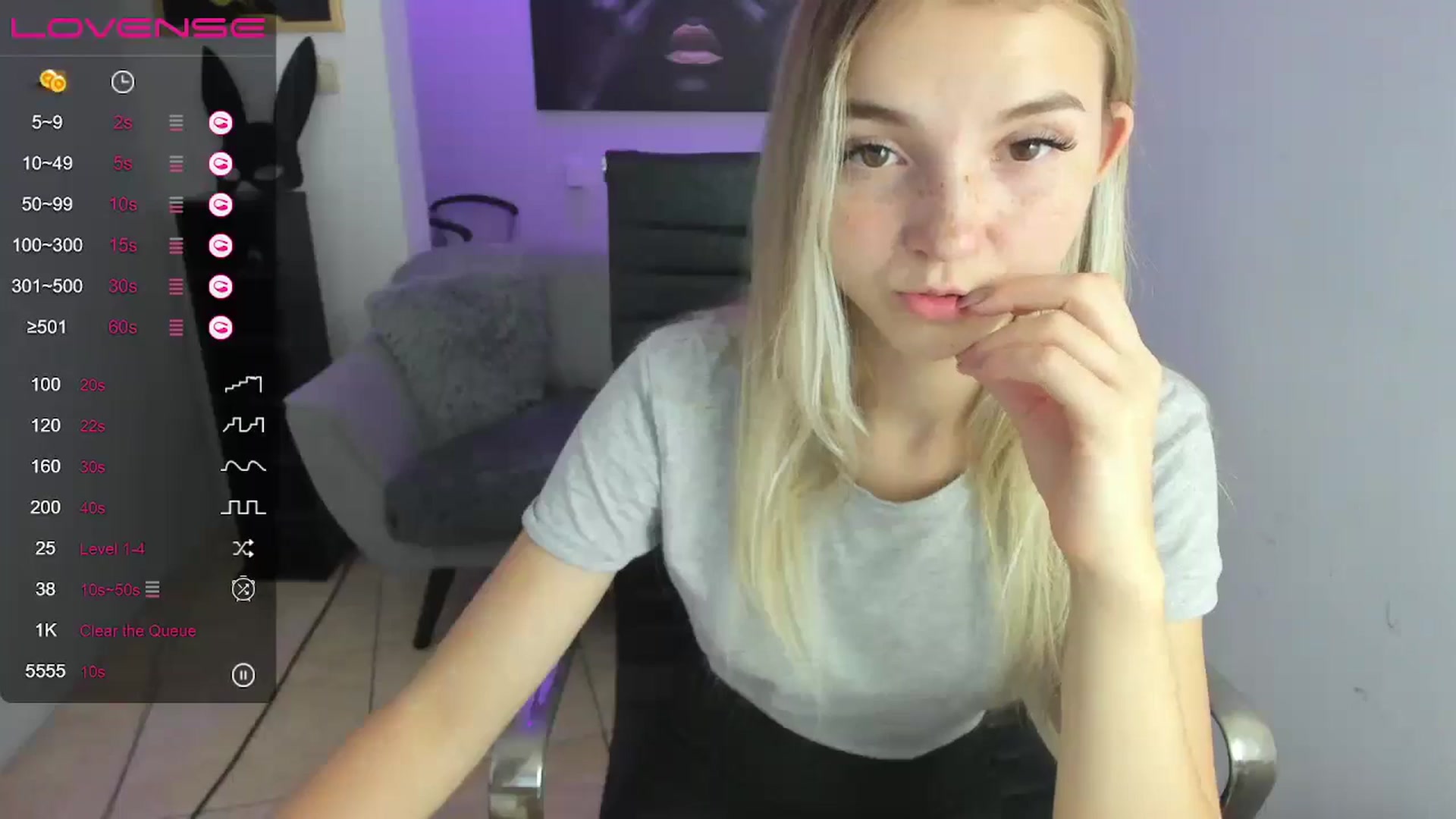 Gallery image thumbnail from Daisyy's myfreecams stream on, 09/04/2024, 18:02 image 13 of 20