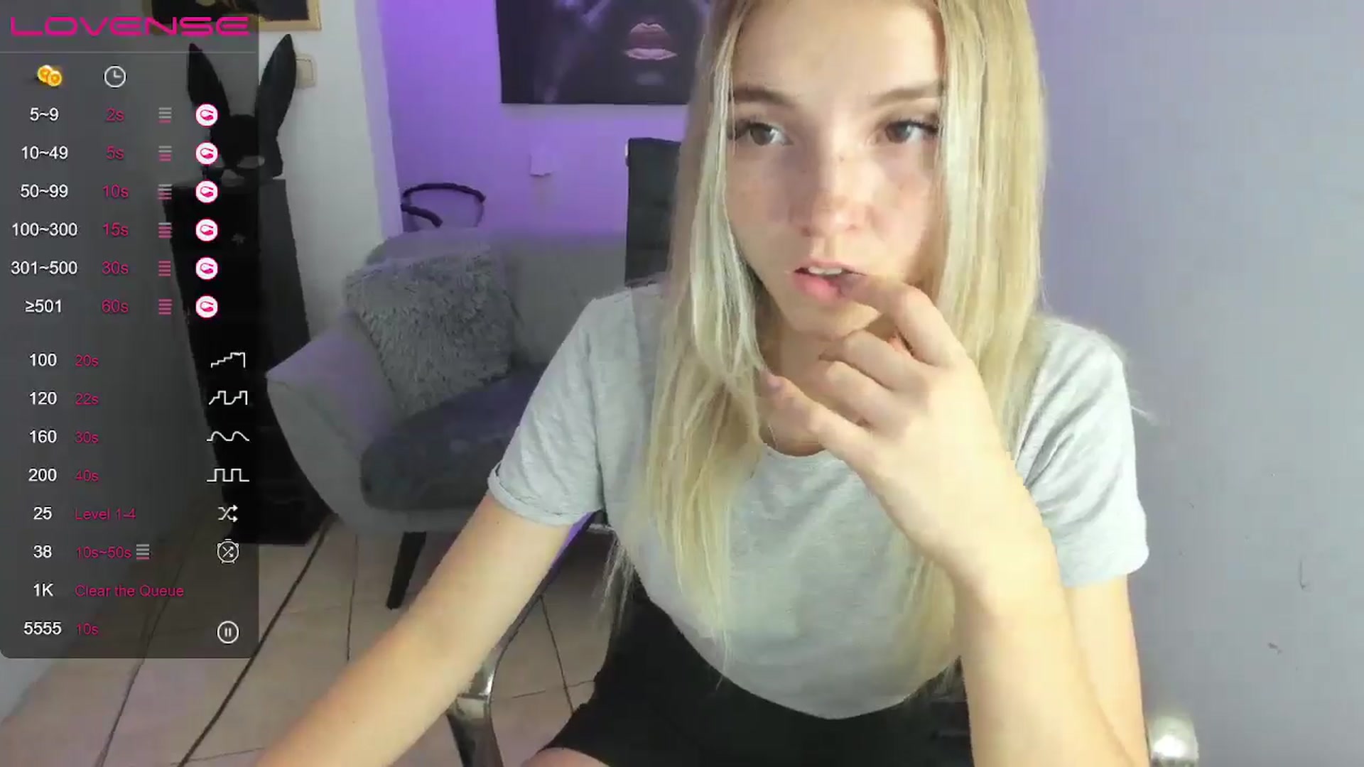 Gallery image thumbnail from Daisyy's myfreecams stream on, 09/04/2024, 18:02 image 9 of 20