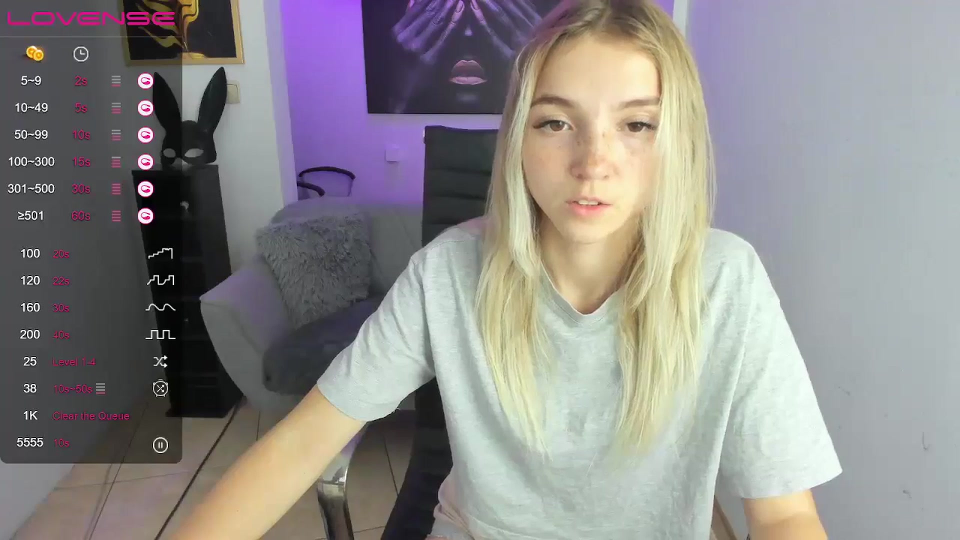 Gallery image thumbnail from Daisyy's myfreecams stream on, 09/04/2024, 19:39 image 18 of 20