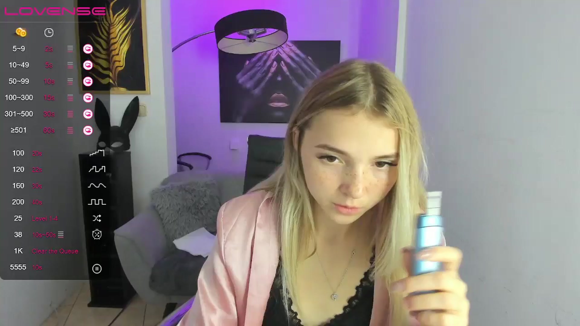 Gallery image thumbnail from Daisyy's myfreecams stream on, 09/04/2024, 21:14 image 1 of 20