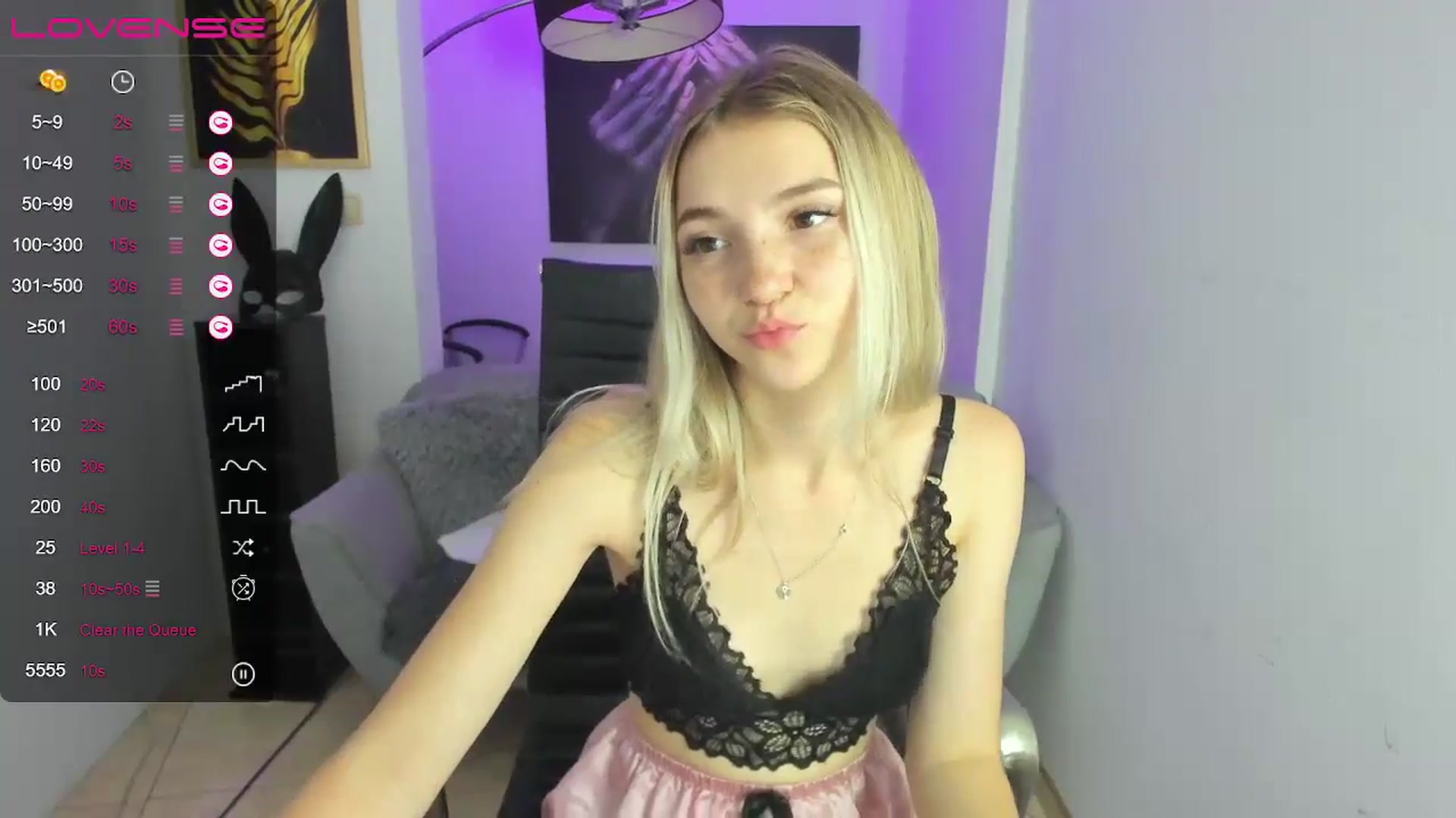 Gallery image thumbnail from Daisyy's myfreecams stream on, 09/04/2024, 21:14 image 8 of 20