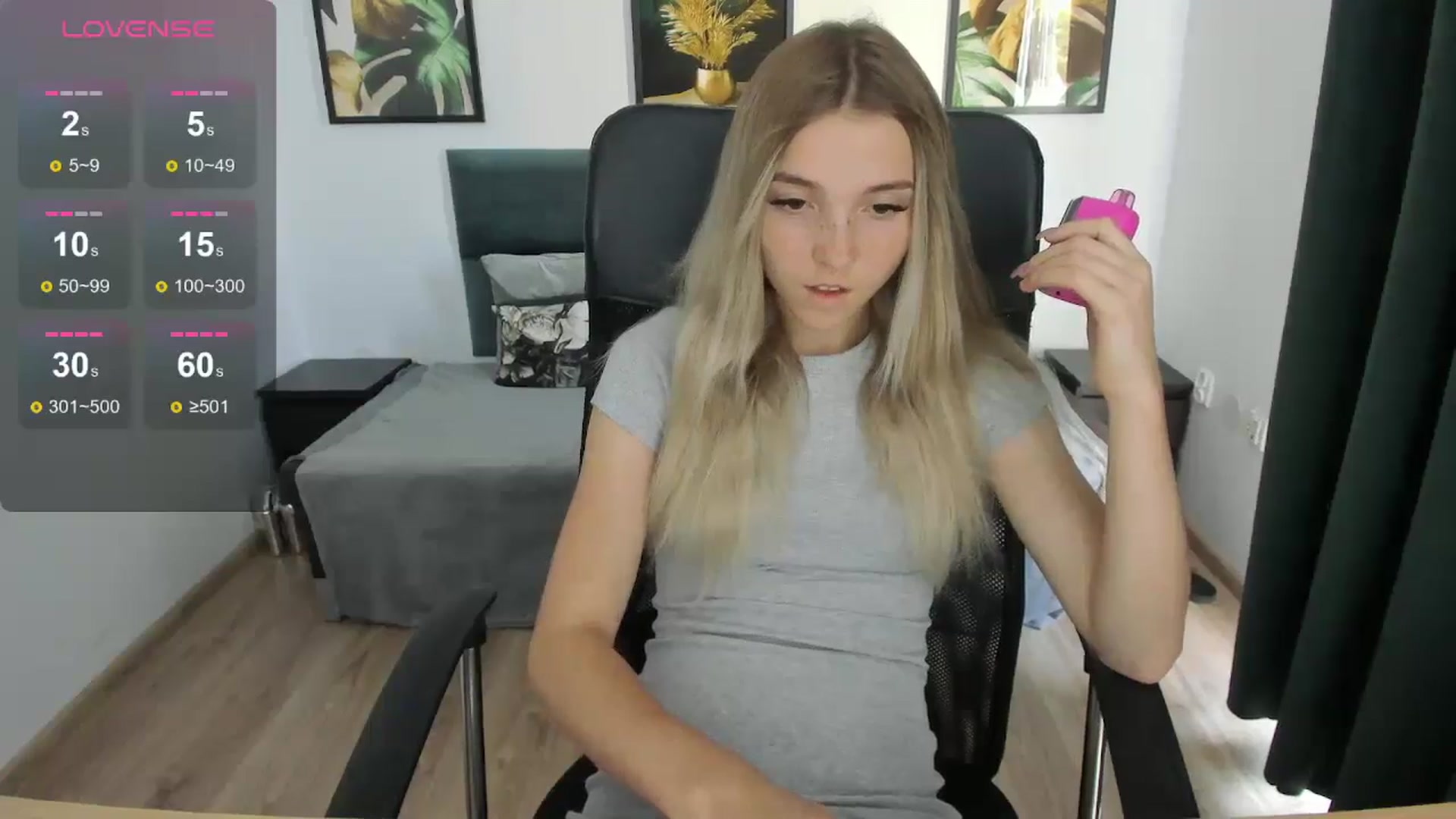 Gallery image thumbnail from Daisyy's myfreecams stream on, 09/06/2024, 12:58 image 5 of 20