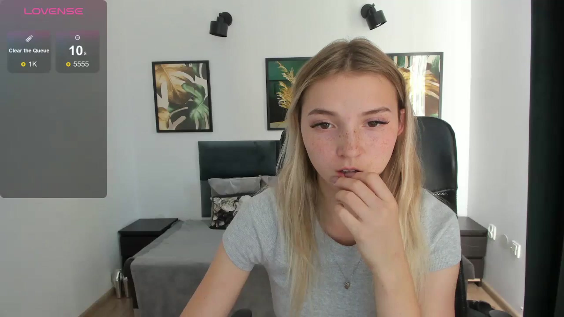 Gallery image thumbnail from Daisyy's myfreecams stream on, 09/06/2024, 14:41 image 14 of 20