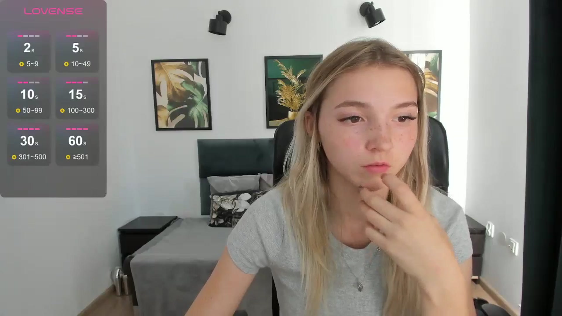Gallery image thumbnail from Daisyy's myfreecams stream on, 09/06/2024, 14:41 image 10 of 20