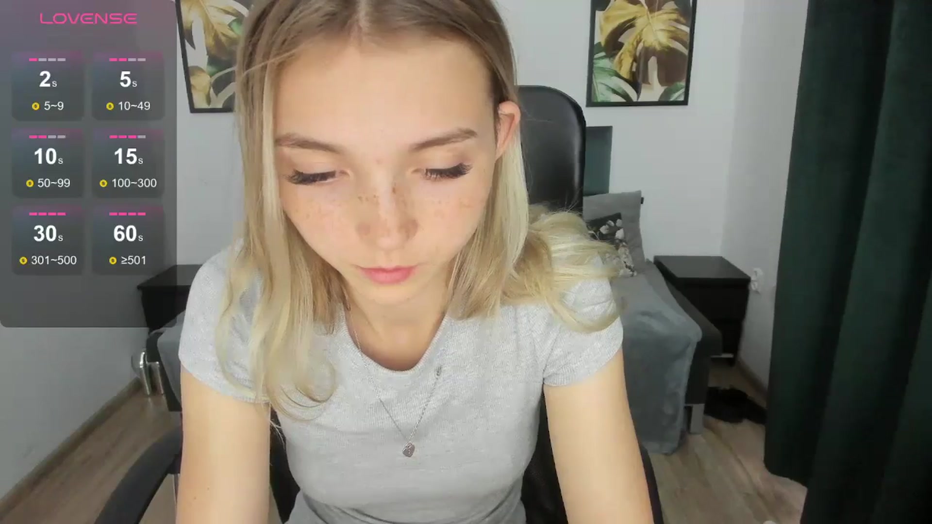 Gallery image thumbnail from Daisyy's myfreecams stream on, 09/06/2024, 17:25 image 9 of 20