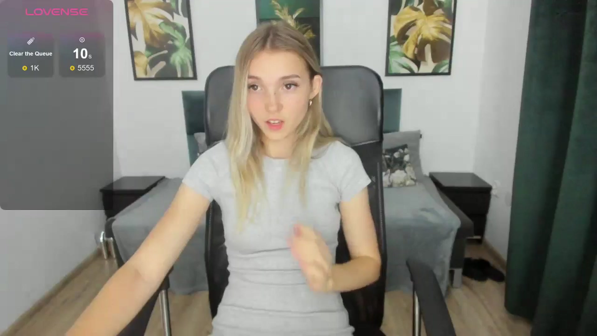 Gallery image thumbnail from Daisyy's myfreecams stream on, 09/06/2024, 18:21 image 15 of 20