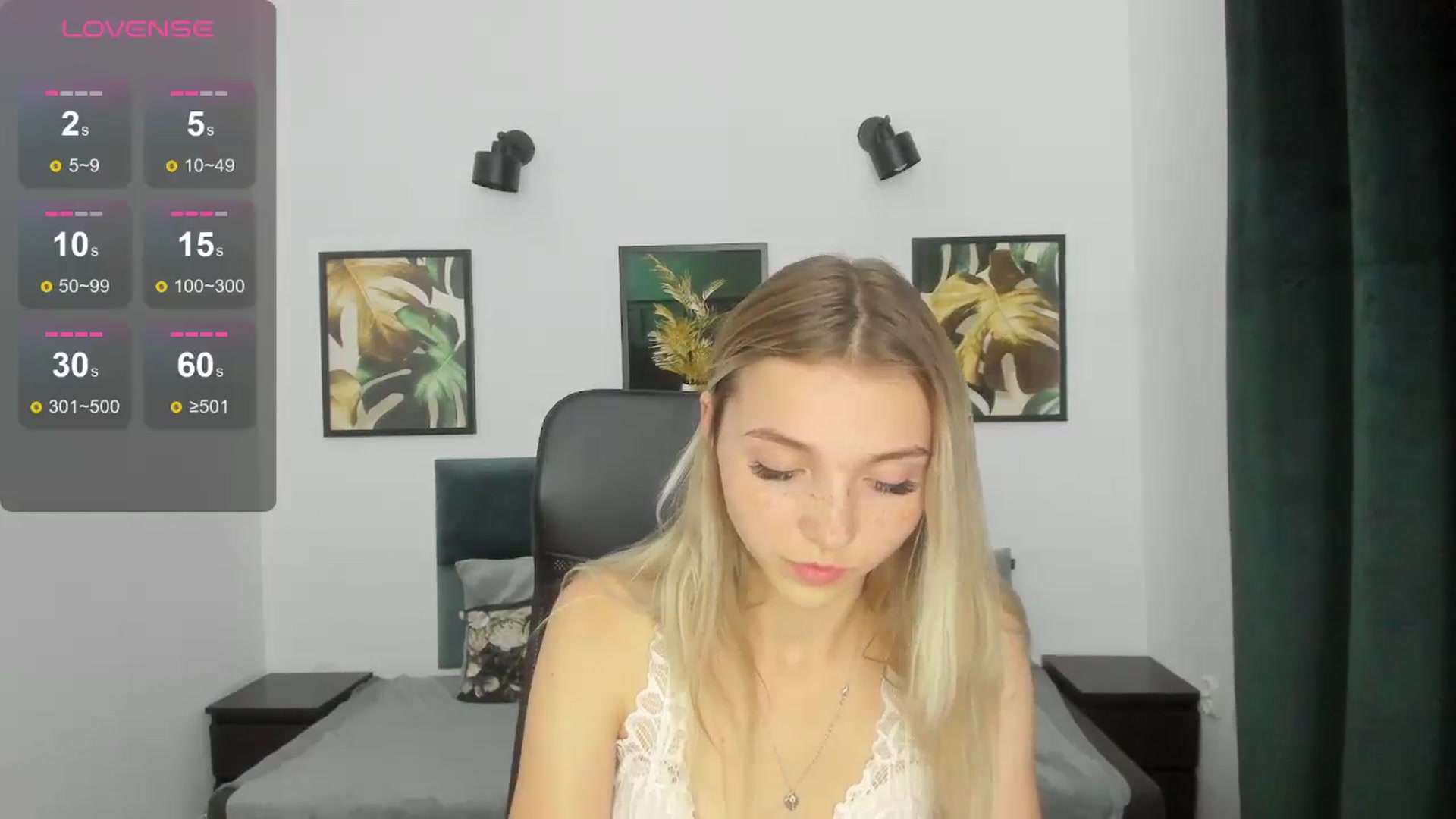 Gallery image thumbnail from Daisyy's myfreecams stream on, 09/06/2024, 20:43 image 12 of 20