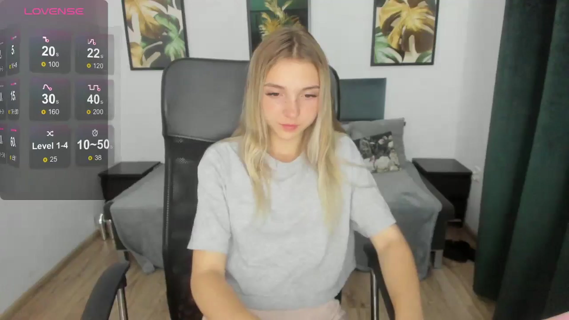 Gallery image thumbnail from Daisyy's myfreecams stream on, 09/06/2024, 21:17 image 3 of 20