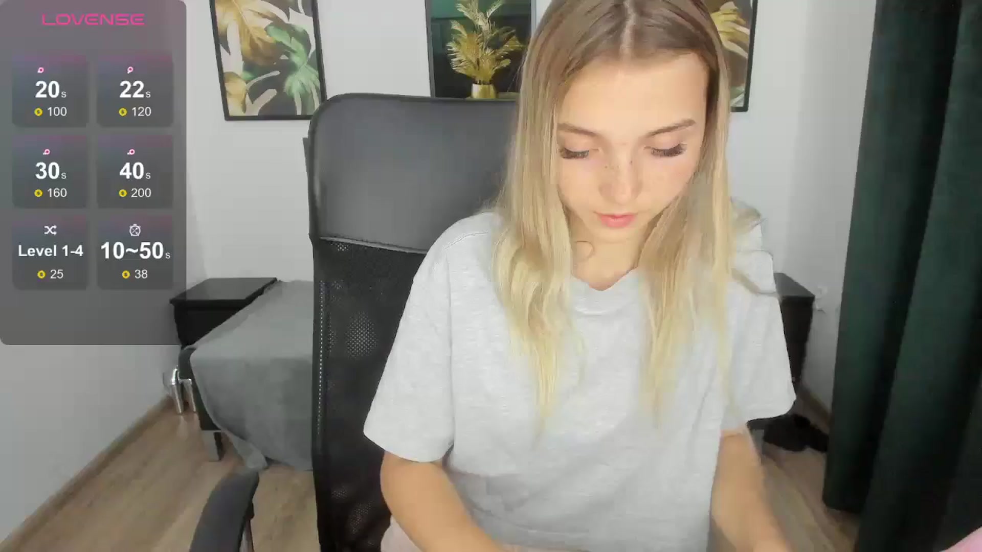 Gallery image thumbnail from Daisyy's myfreecams stream on, 09/06/2024, 21:17 image 16 of 20