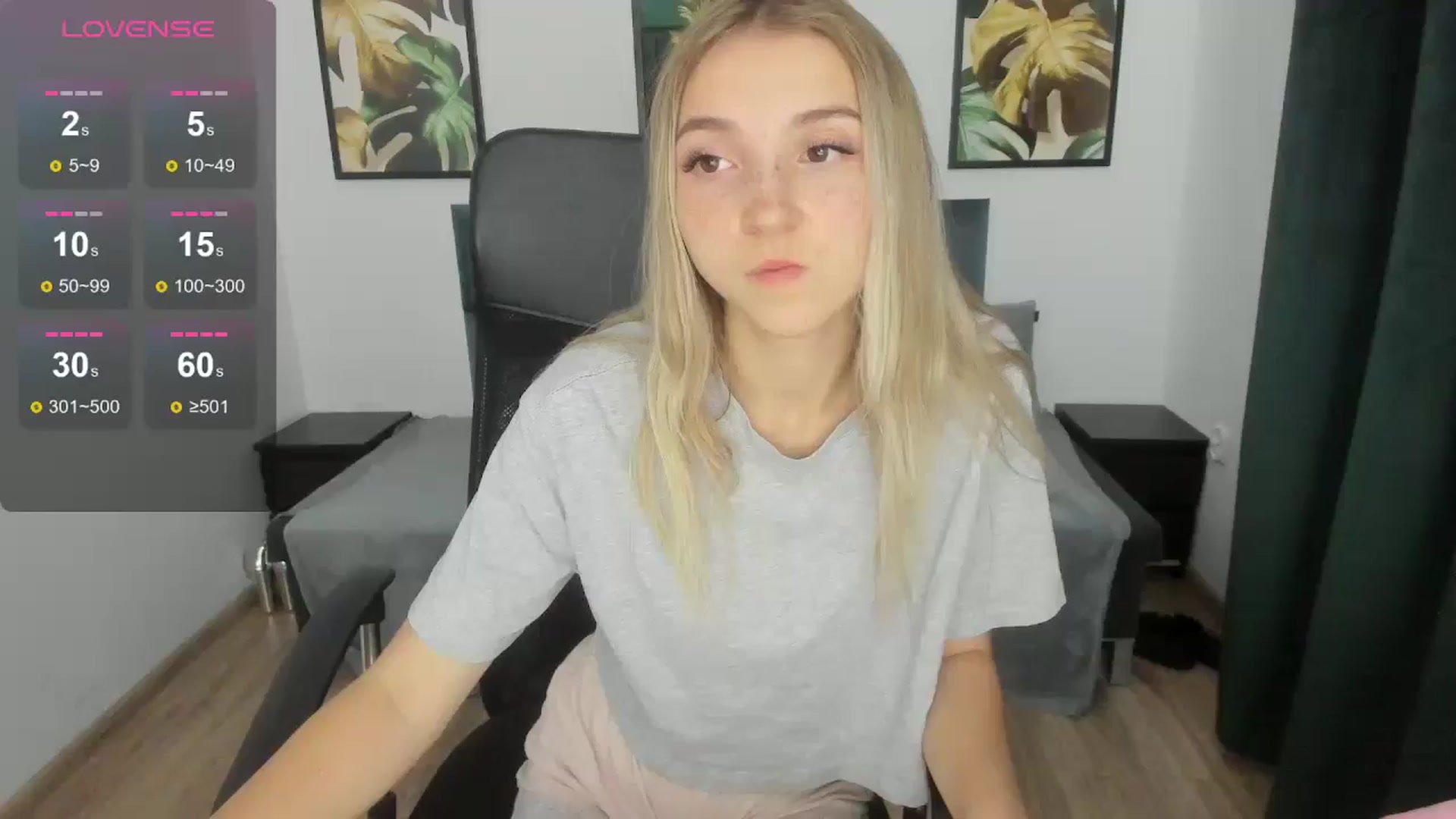 Gallery image thumbnail from Daisyy's myfreecams stream on, 09/06/2024, 21:17 image 1 of 20
