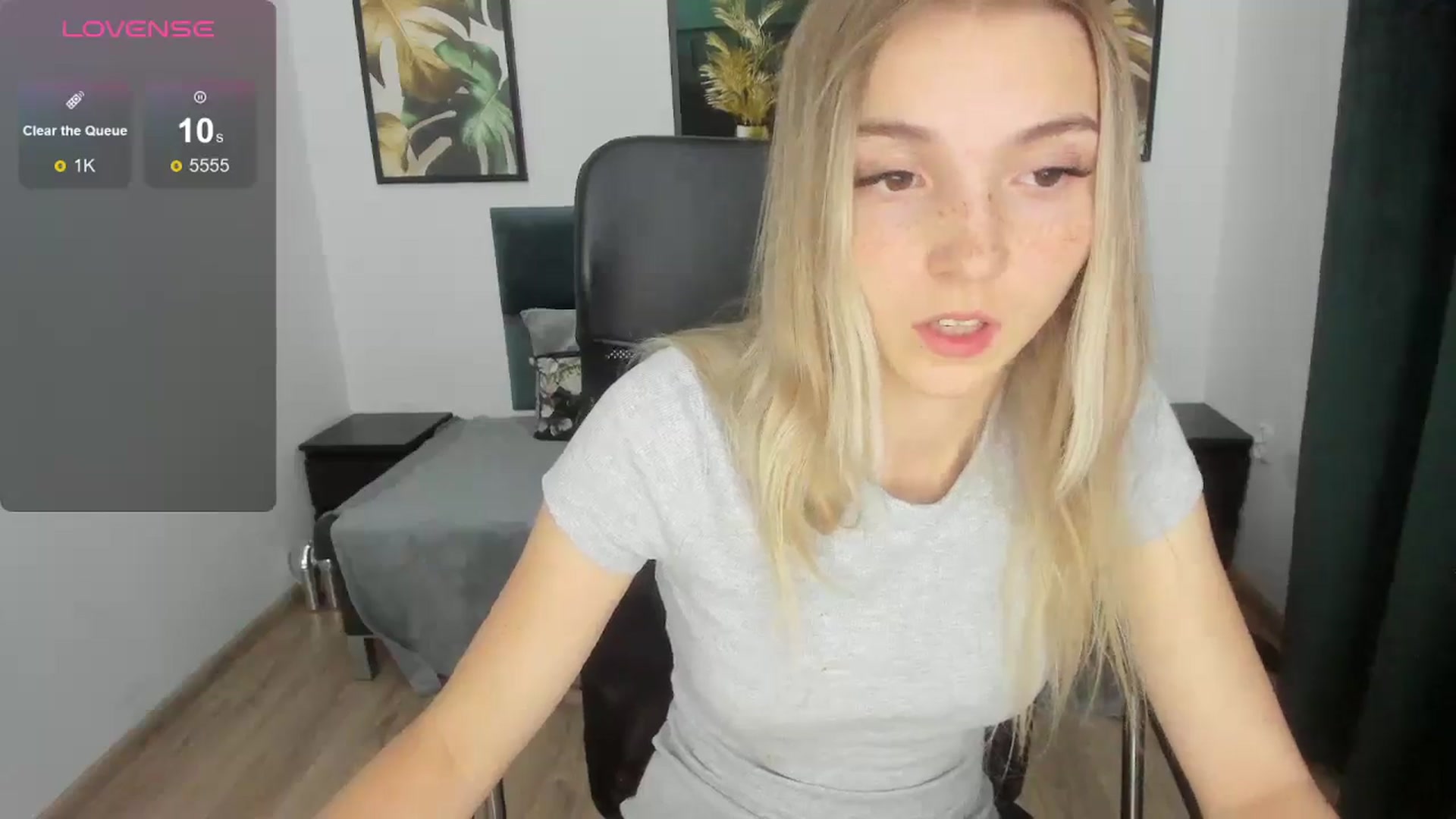 Gallery image thumbnail from Daisyy's myfreecams stream on, 09/06/2024, 21:50 image 15 of 20
