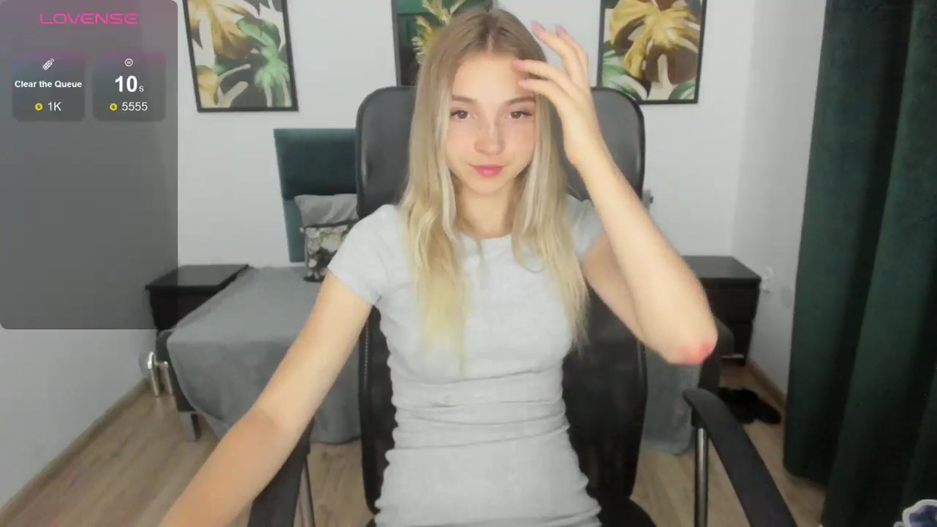 Gallery image thumbnail from Daisyy's myfreecams stream on, 09/06/2024, 22:39 image 9 of 20