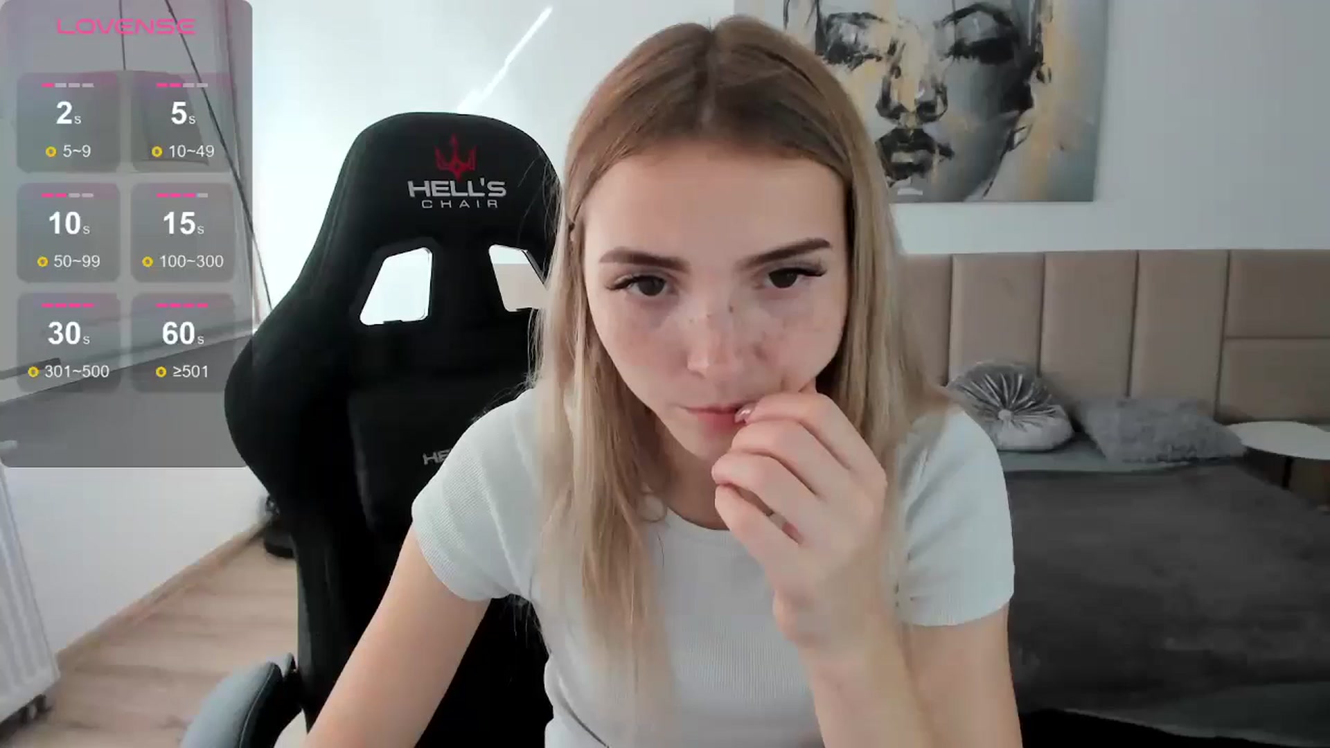 Gallery image thumbnail from Daisyy's myfreecams stream on, 09/07/2024, 14:01 image 18 of 20