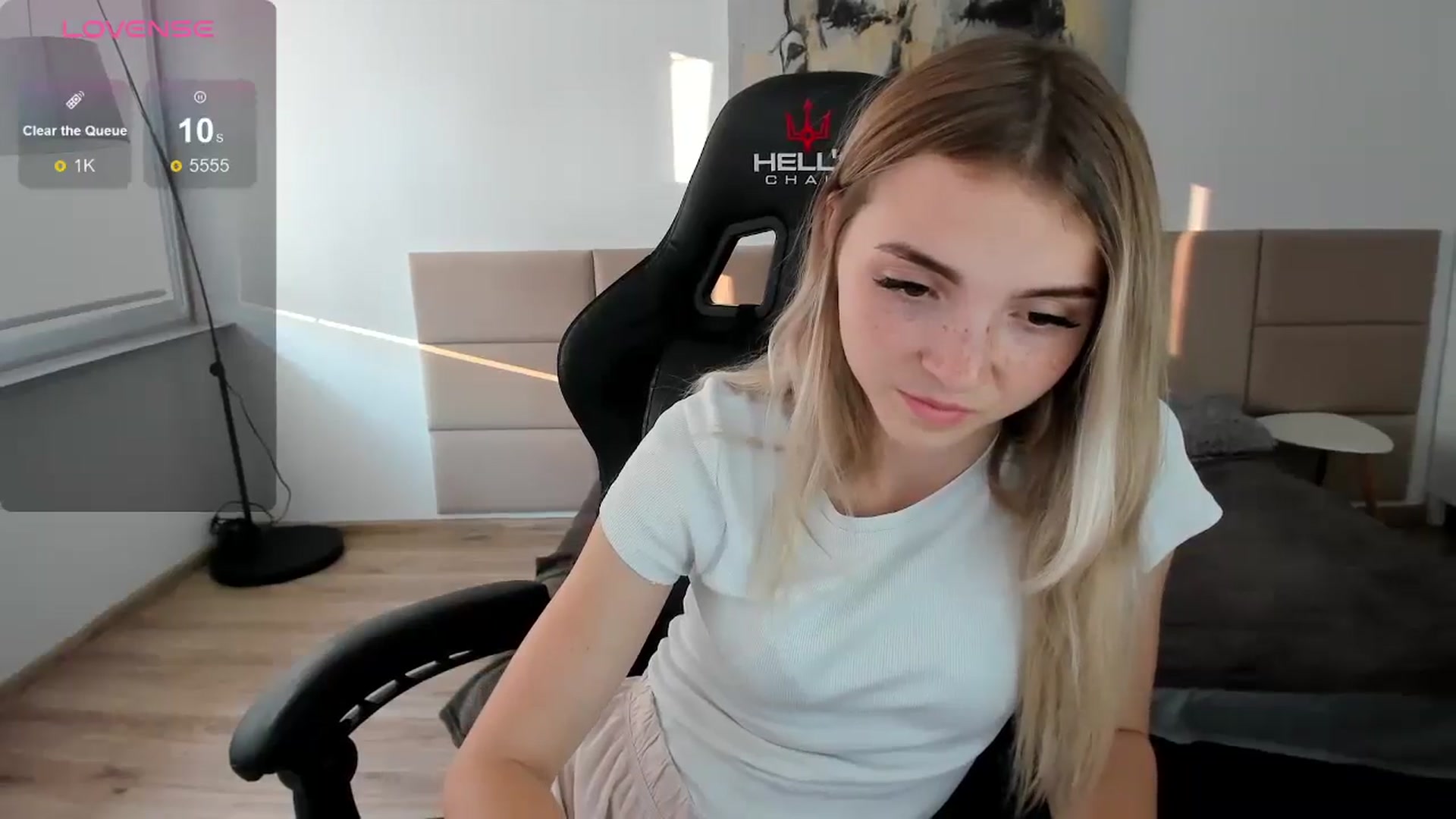 Gallery image thumbnail from Daisyy's myfreecams stream on, 09/07/2024, 16:08 image 7 of 20