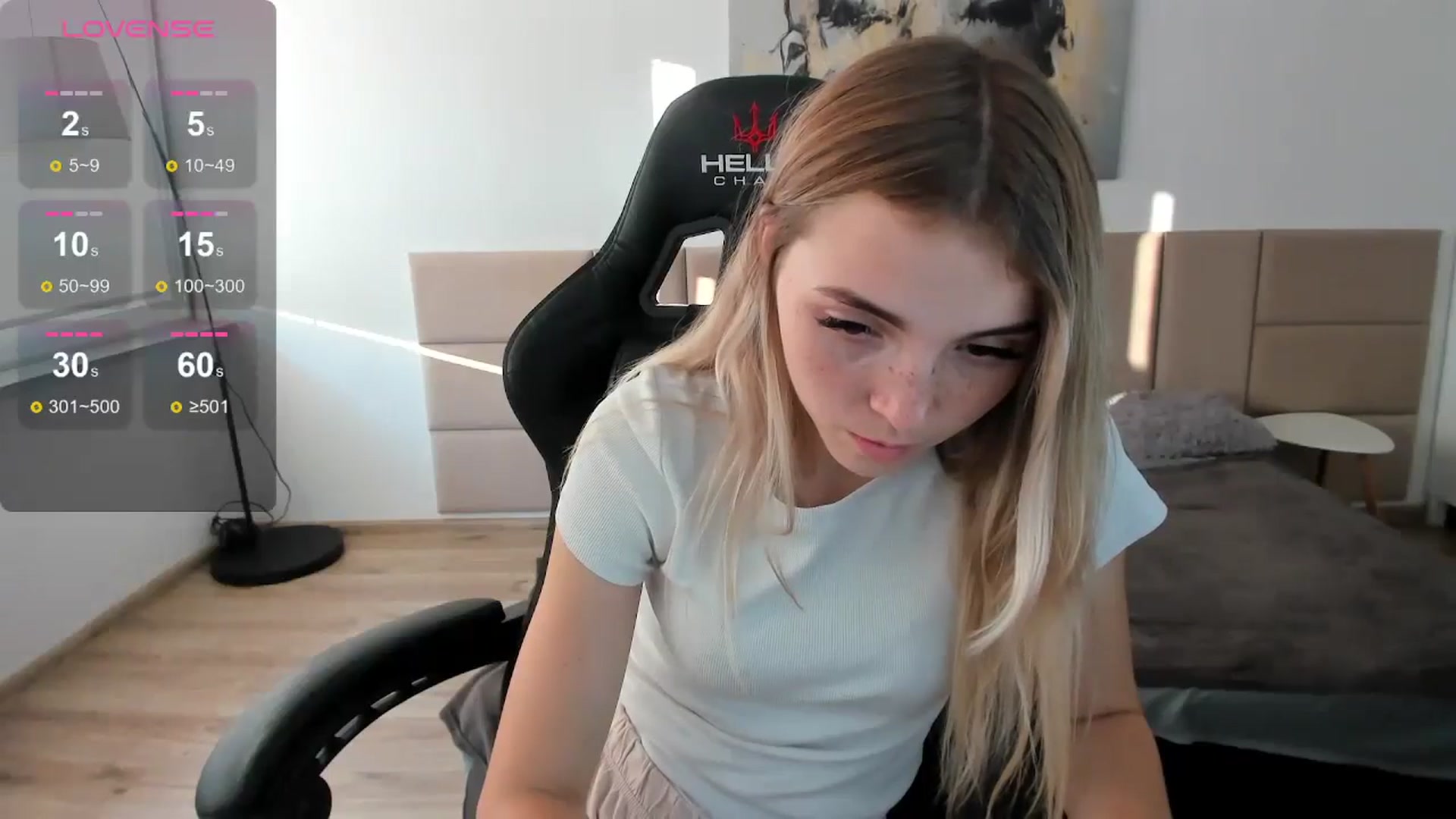 Gallery image thumbnail from Daisyy's myfreecams stream on, 09/07/2024, 16:08 image 2 of 20