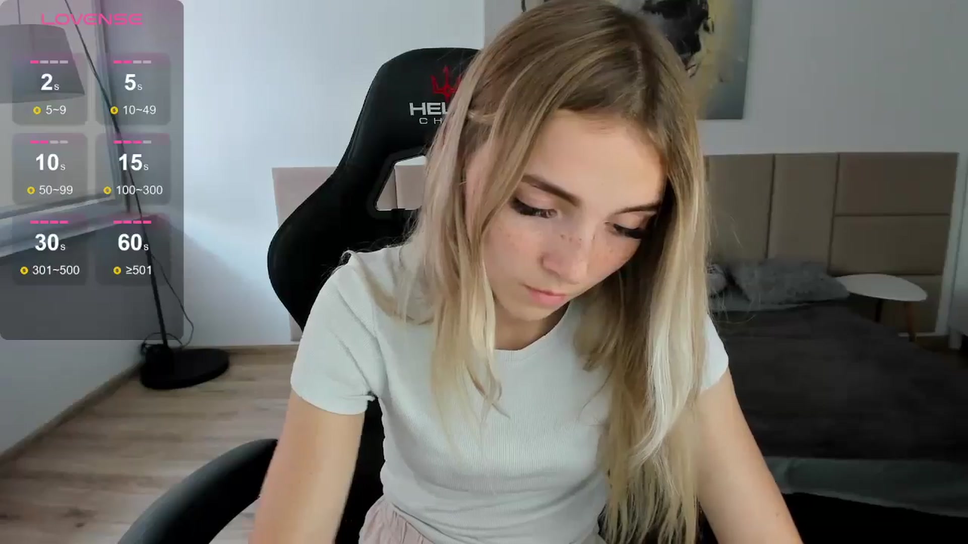 Gallery image thumbnail from Daisyy's myfreecams stream on, 09/07/2024, 16:08 image 19 of 20