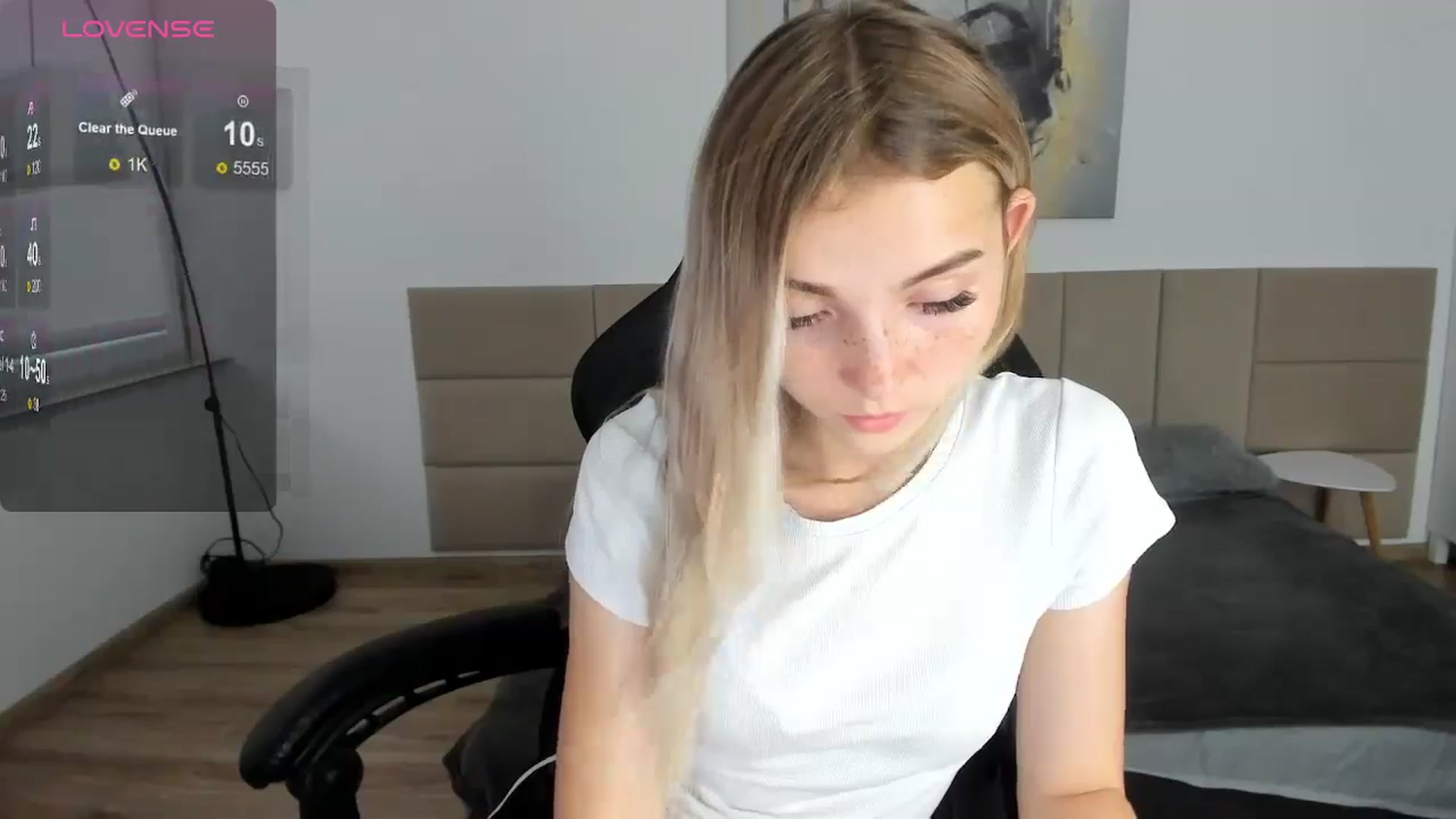 Gallery image thumbnail from Daisyy's myfreecams stream on, 09/07/2024, 17:23 image 16 of 20