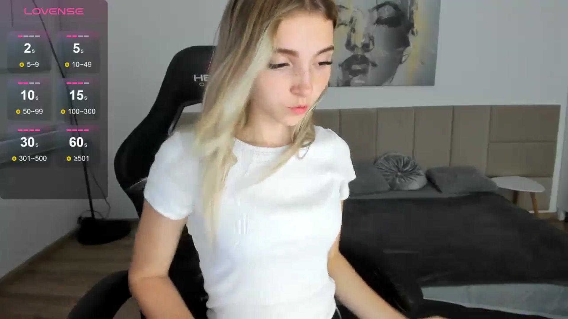 Gallery image thumbnail from Daisyy's myfreecams stream on, 09/07/2024, 17:23 image 20 of 20
