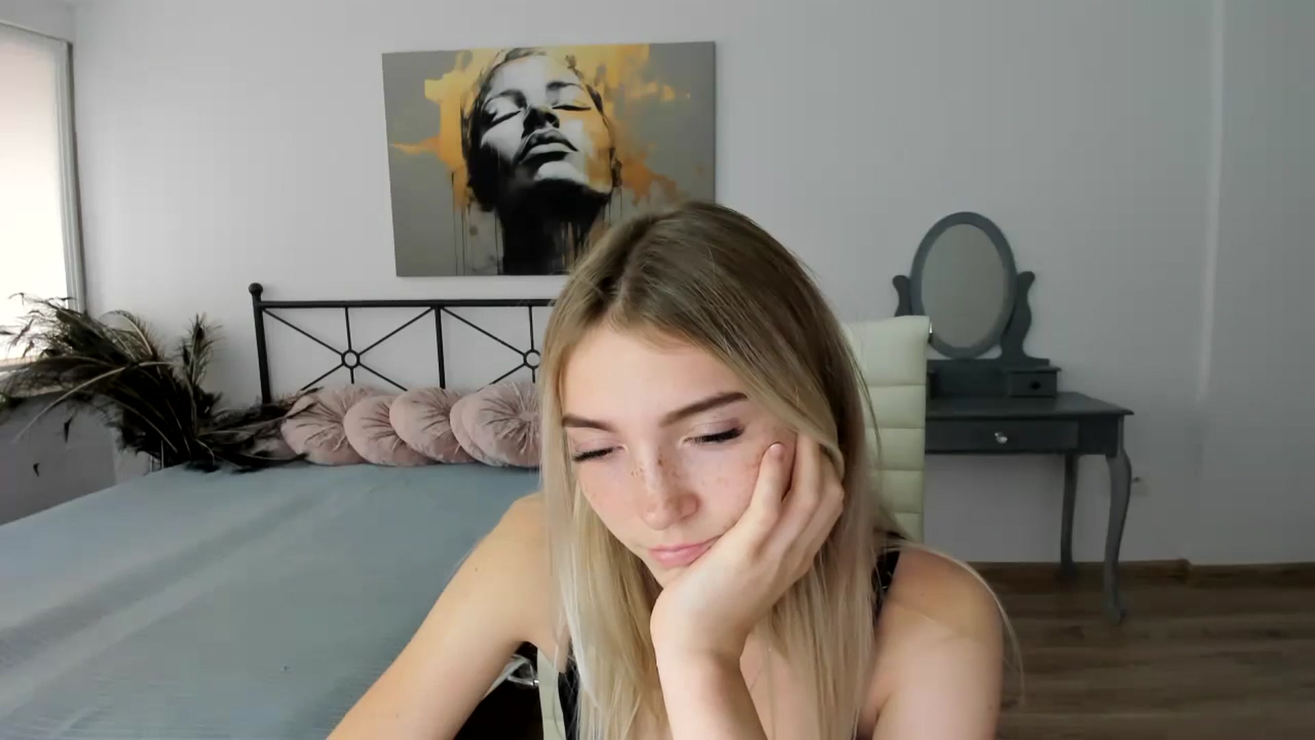 Gallery image thumbnail from Daisyy's myfreecams stream on, 09/09/2024, 14:38 image 2 of 20