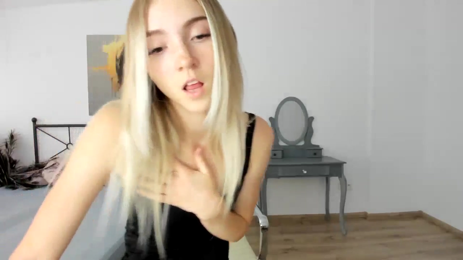 Gallery image thumbnail from Daisyy's myfreecams stream on, 09/09/2024, 15:40 image 2 of 20