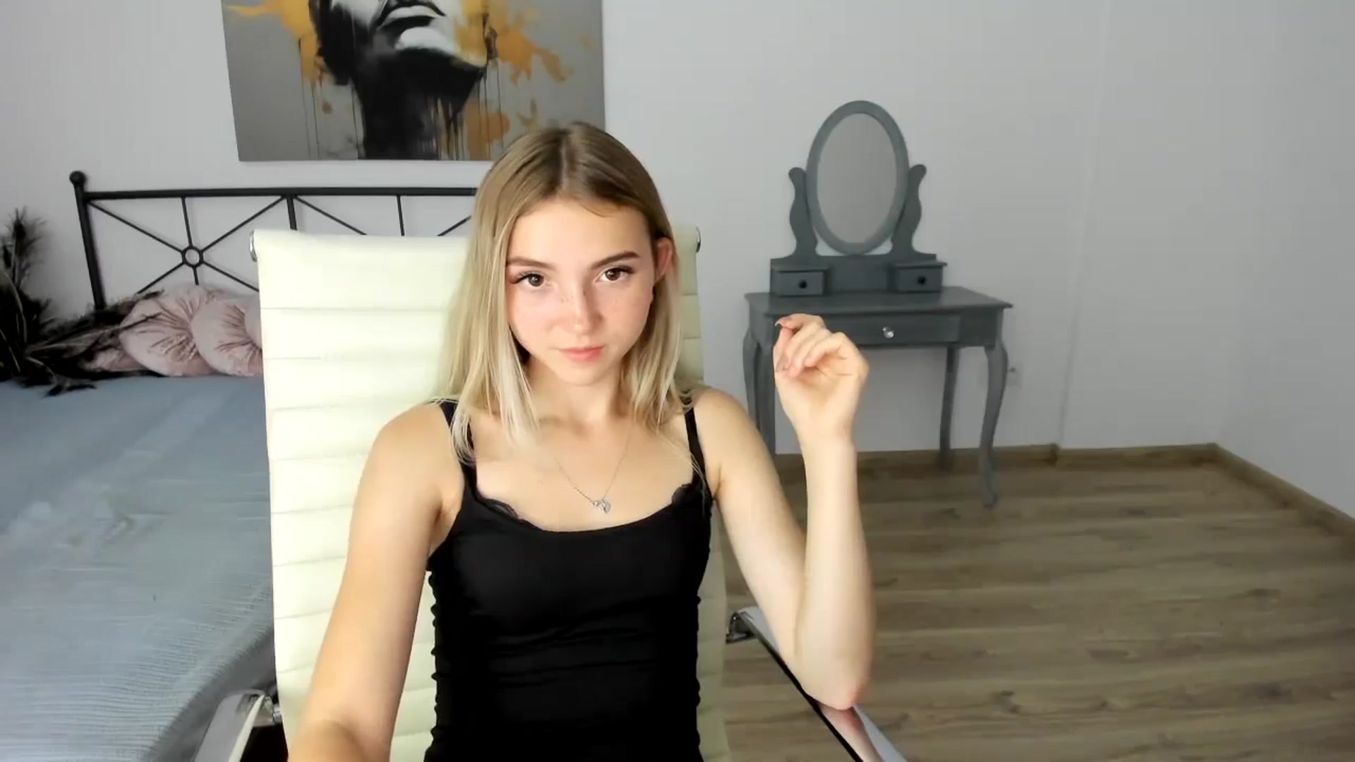 Gallery image thumbnail from Daisyy's myfreecams stream on, 09/09/2024, 20:03 image 8 of 20