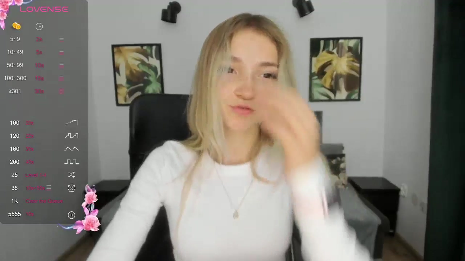 Gallery image thumbnail from Daisyy's myfreecams stream on, 09/12/2024, 15:46 image 3 of 20