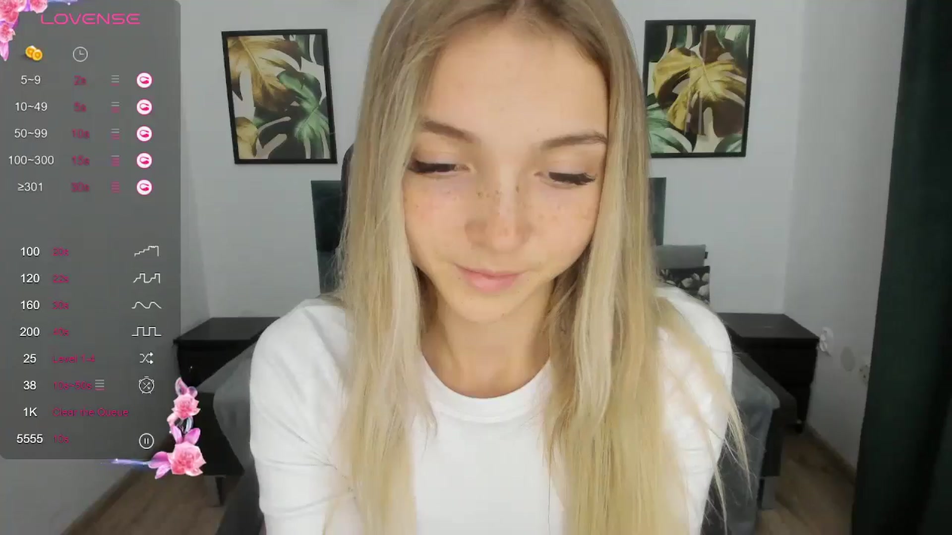 Gallery image thumbnail from Daisyy's myfreecams stream on, 09/12/2024, 18:04 image 10 of 20