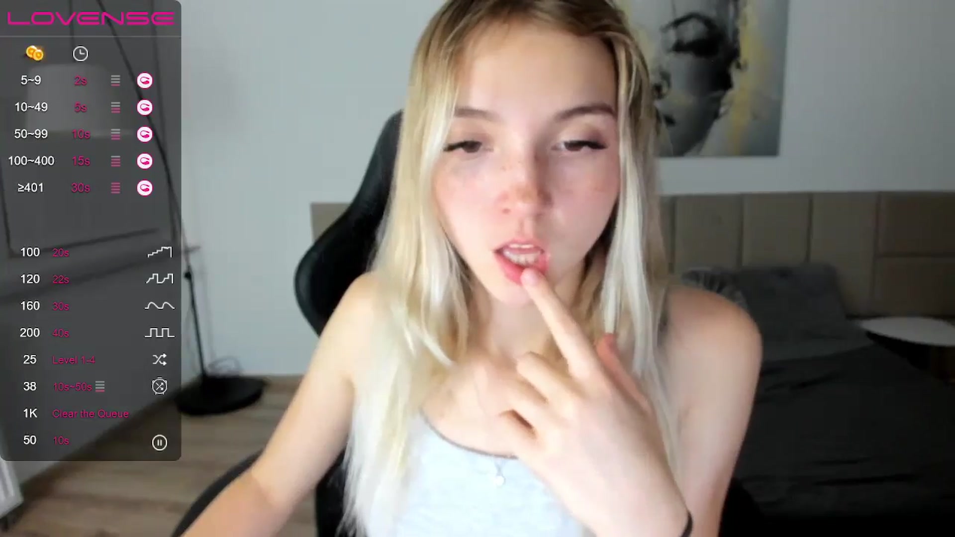 Gallery image thumbnail from Daisyy's myfreecams stream on, 09/13/2024, 20:20 image 13 of 20