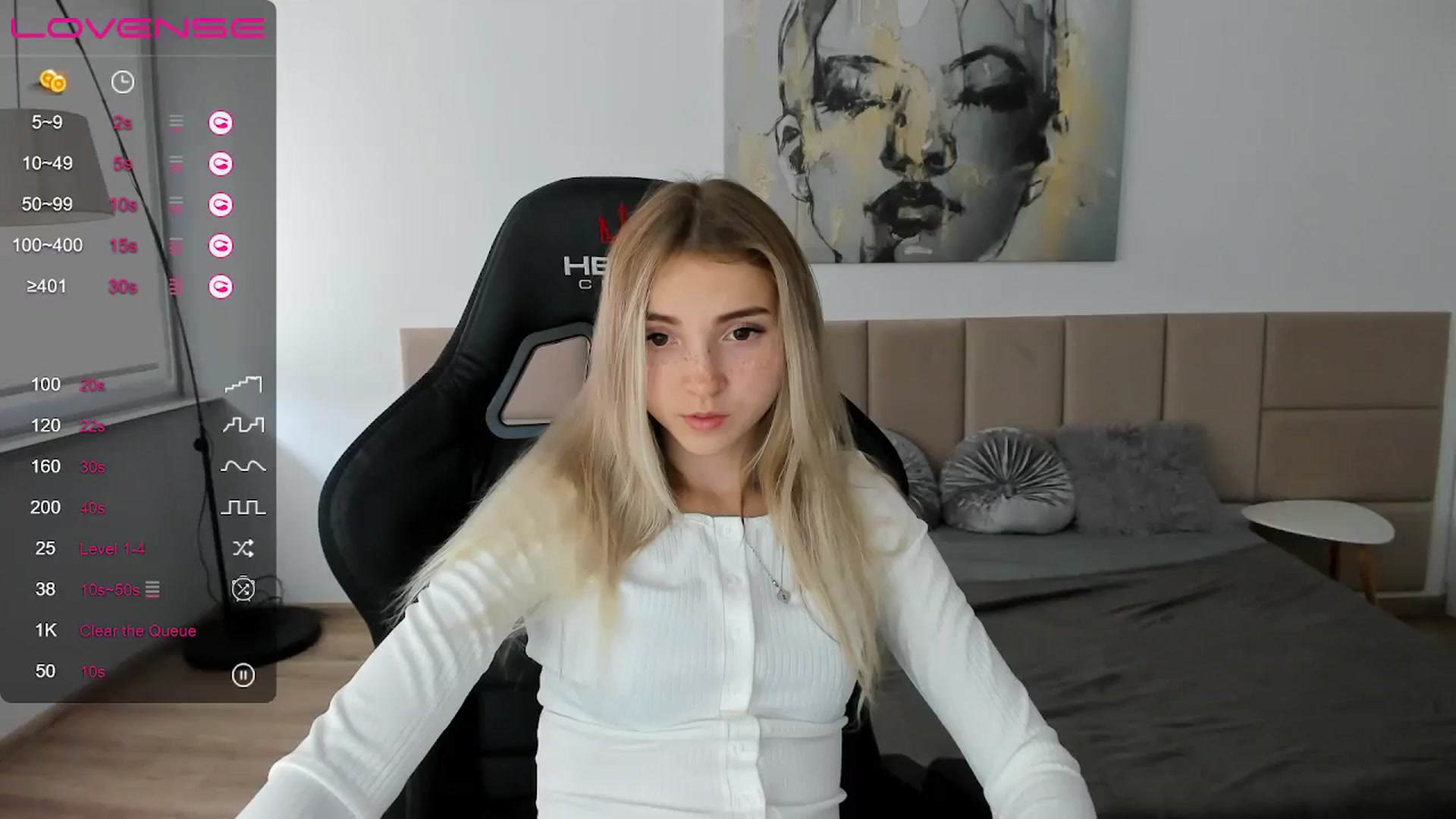 Gallery image thumbnail from Daisyy's myfreecams stream on, 09/14/2024, 13:10 image 16 of 20