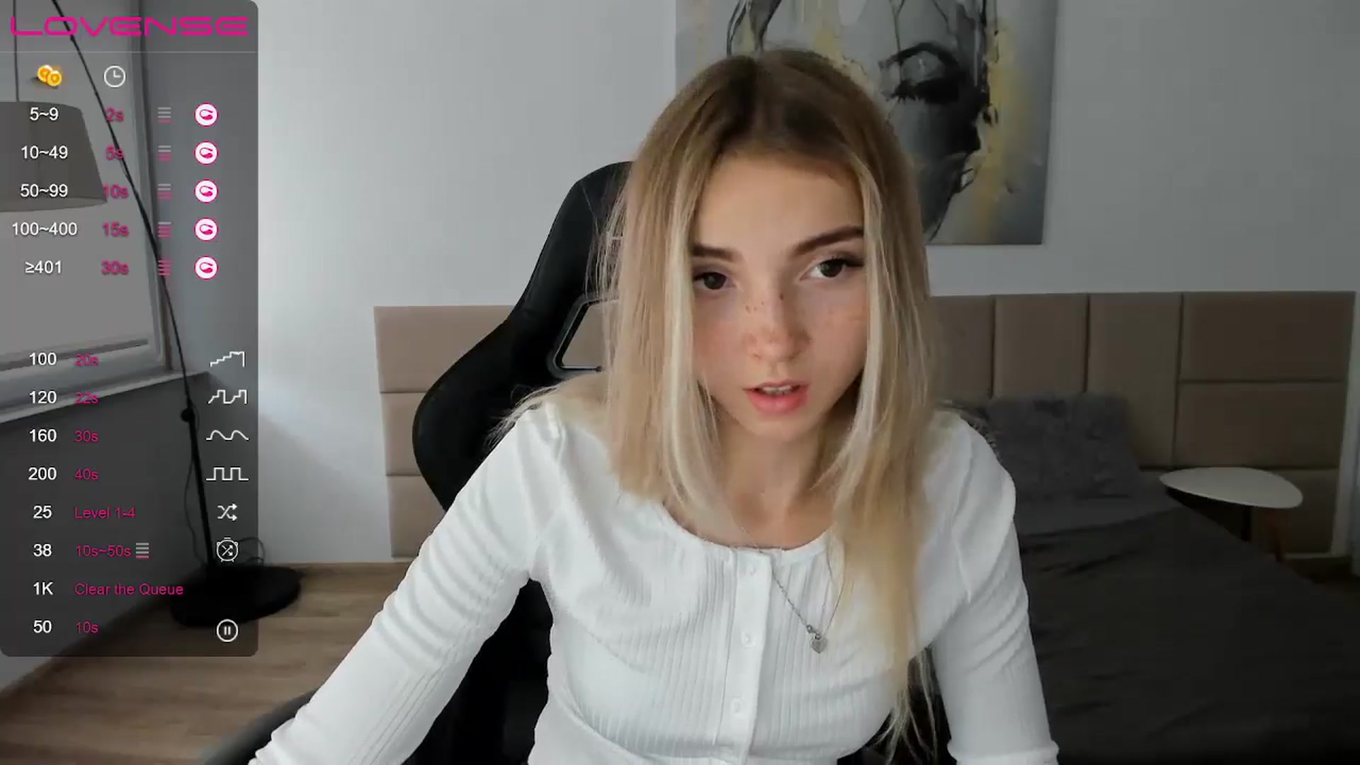 Gallery image thumbnail from Daisyy's myfreecams stream on, 09/14/2024, 13:10 image 6 of 20
