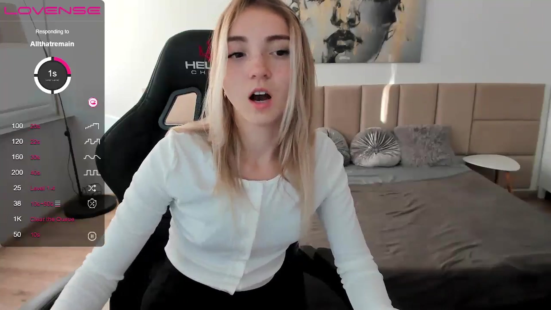 Gallery image thumbnail from Daisyy's myfreecams stream on, 09/14/2024, 15:42 image 13 of 20