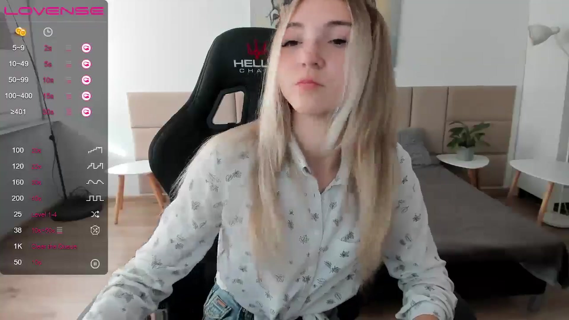 Gallery image thumbnail from Daisyy's myfreecams stream on, 09/17/2024, 14:33 image 19 of 20