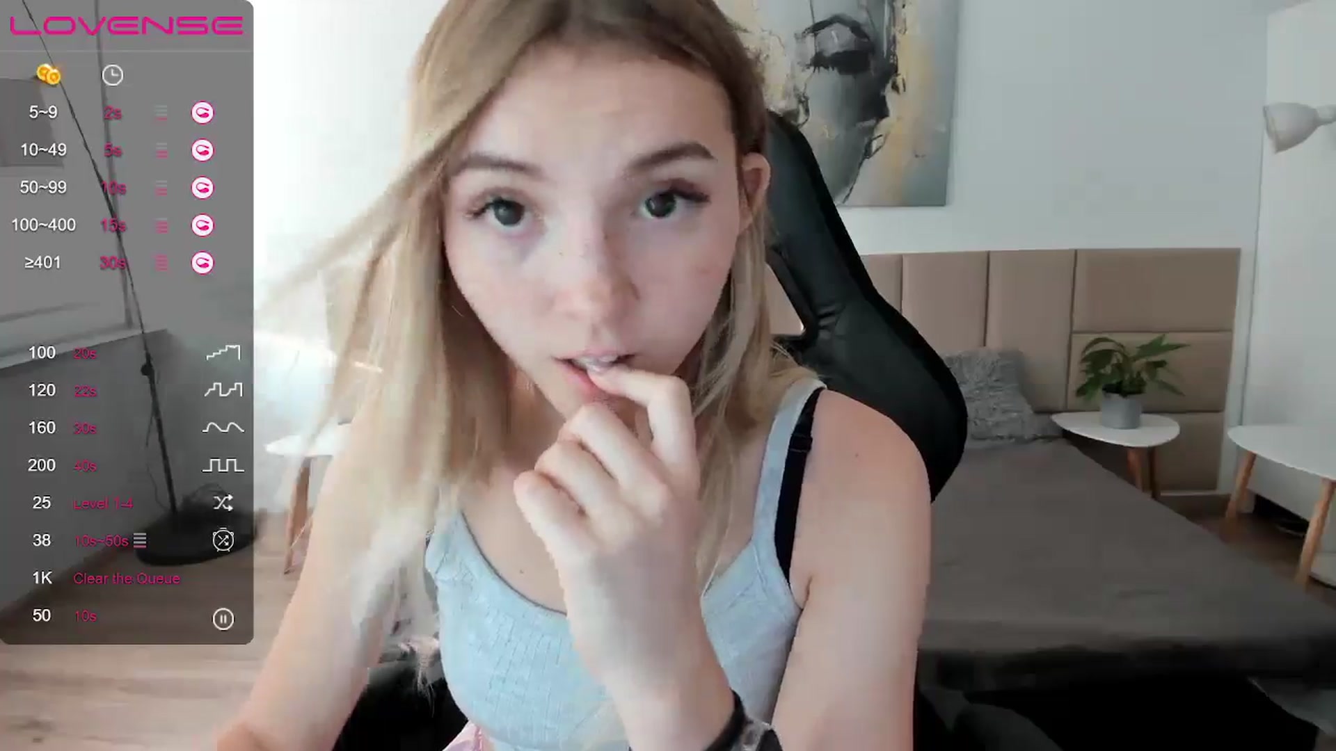 Gallery image thumbnail from Daisyy's myfreecams stream on, 09/17/2024, 15:32 image 19 of 20
