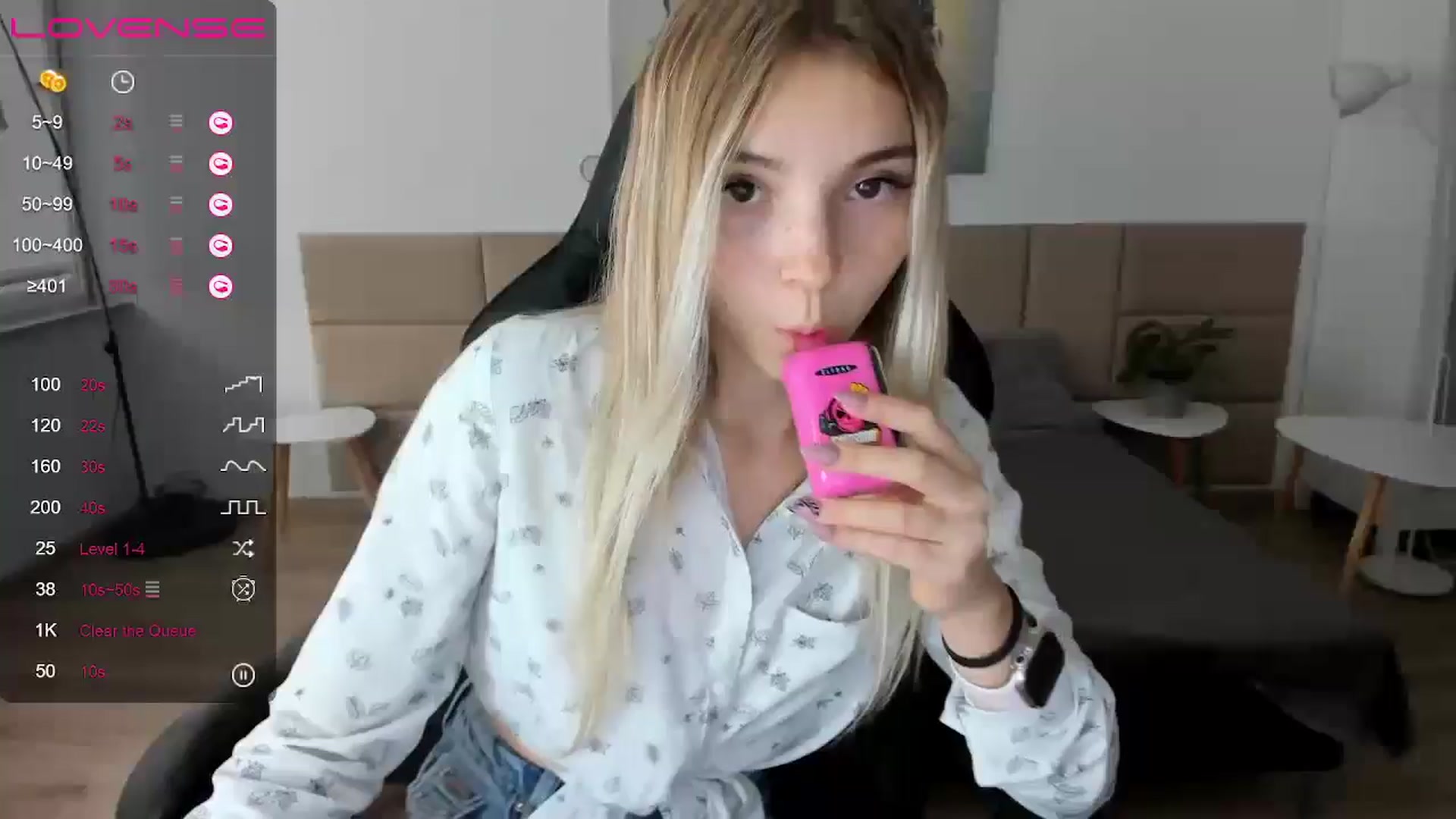 Gallery image thumbnail from Daisyy's myfreecams stream on, 09/17/2024, 16:51 image 1 of 20