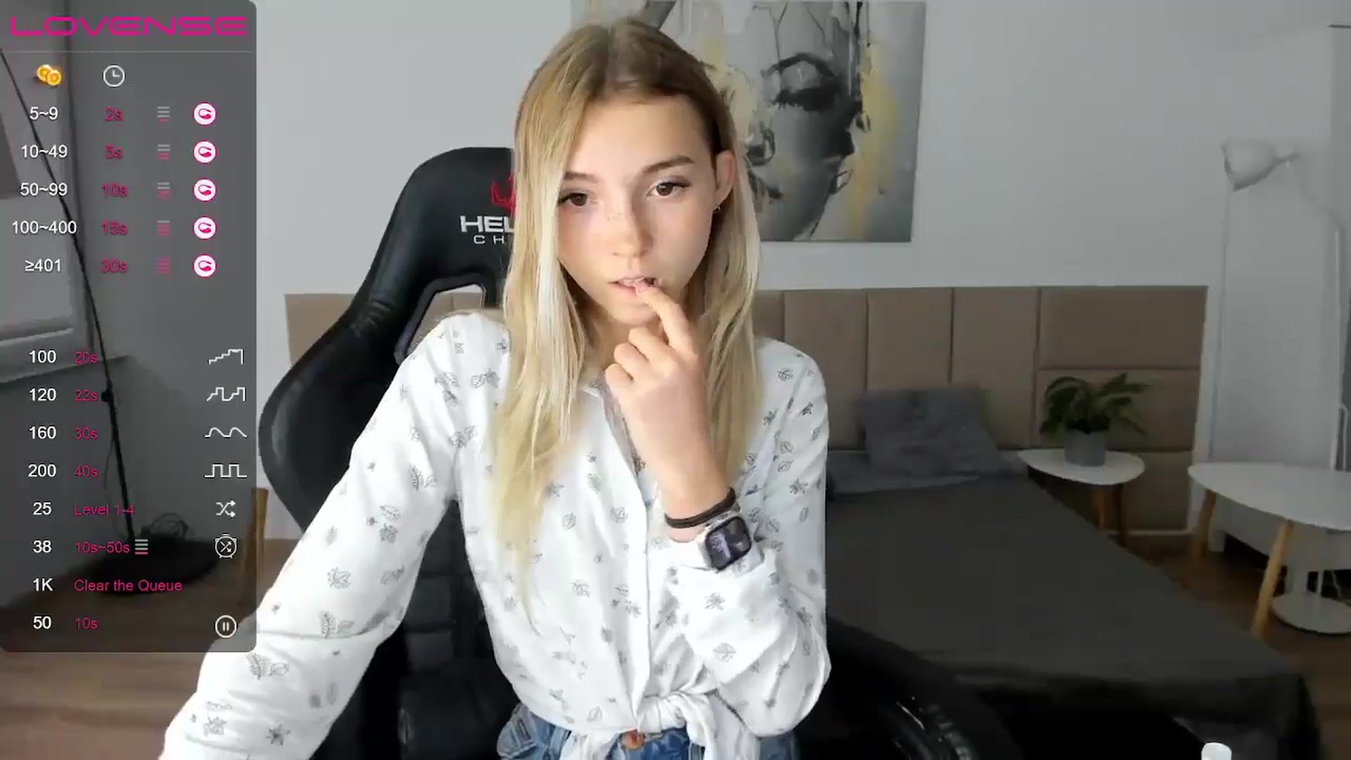 Gallery image thumbnail from Daisyy's myfreecams stream on, 09/17/2024, 16:51 image 13 of 20