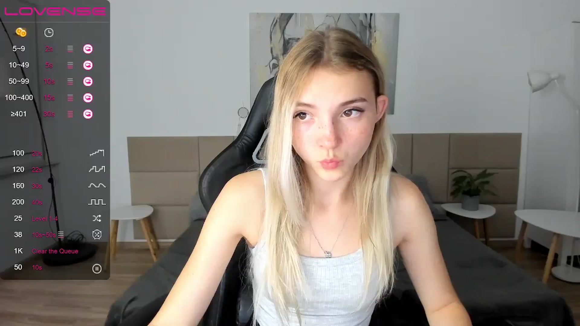 Gallery image thumbnail from Daisyy's myfreecams stream on, 09/17/2024, 18:32 image 6 of 20