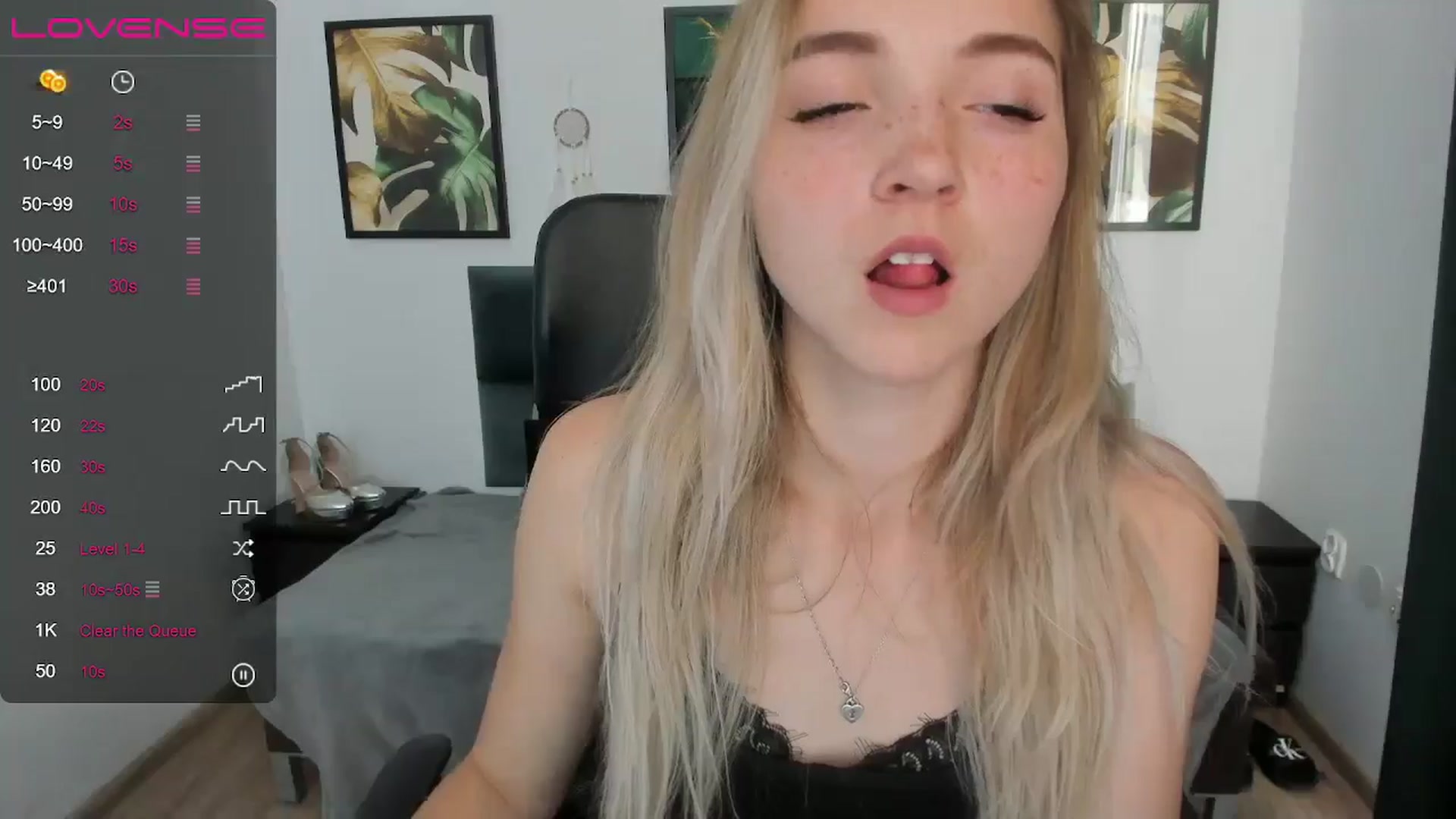 Gallery image thumbnail from Daisyy's myfreecams stream on, 09/20/2024, 15:49 image 12 of 20
