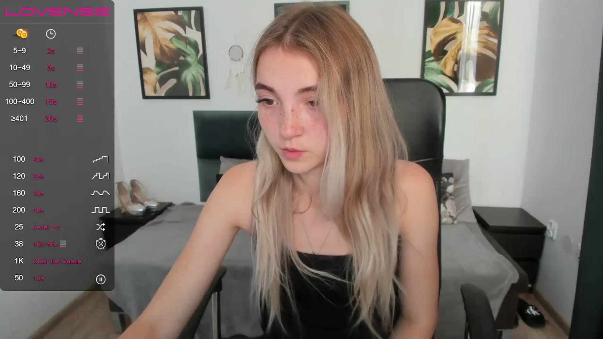 Gallery image thumbnail from Daisyy's myfreecams stream on, 09/20/2024, 15:49 image 9 of 20