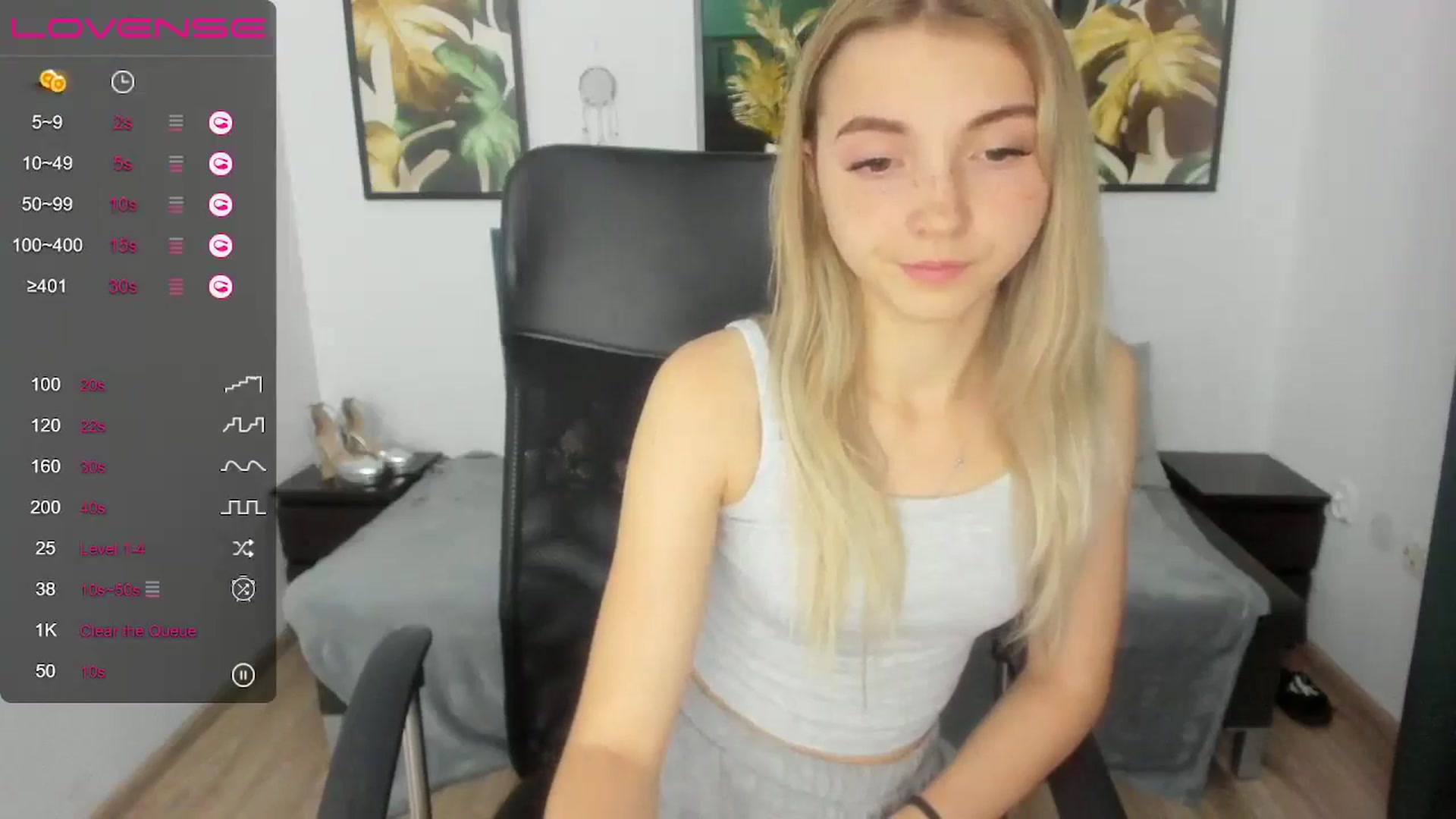 Gallery image thumbnail from Daisyy's myfreecams stream on, 09/20/2024, 20:21 image 14 of 20