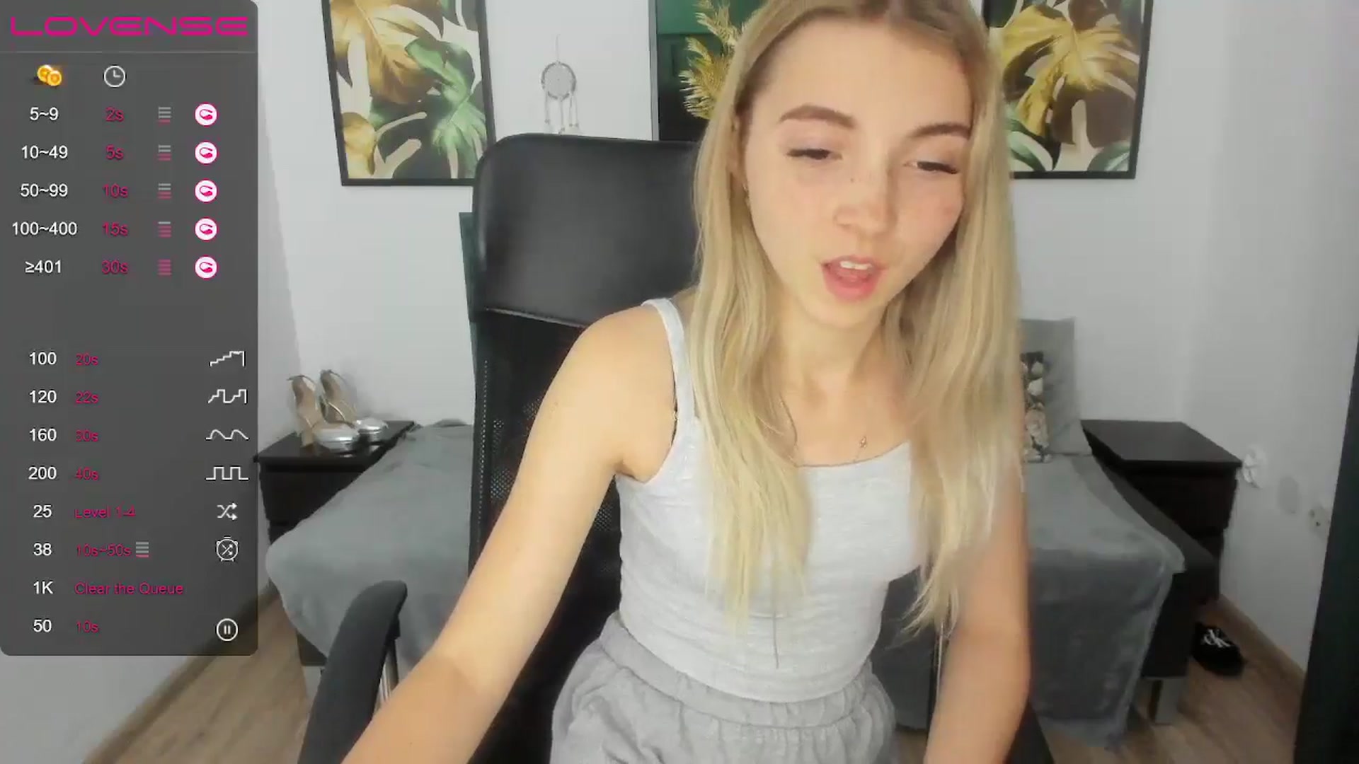 Gallery image thumbnail from Daisyy's myfreecams stream on, 09/20/2024, 20:21 image 10 of 20