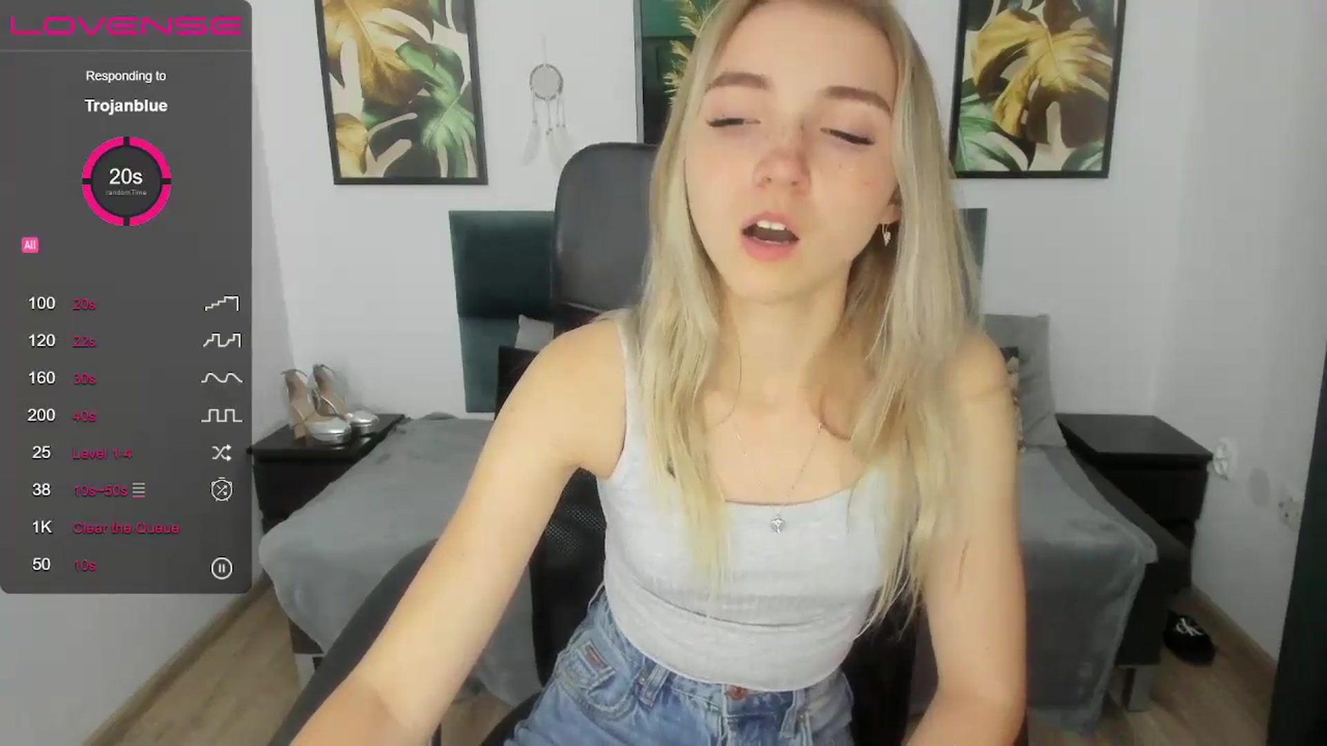 Gallery image thumbnail from Daisyy's myfreecams stream on, 09/20/2024, 21:32 image 2 of 20