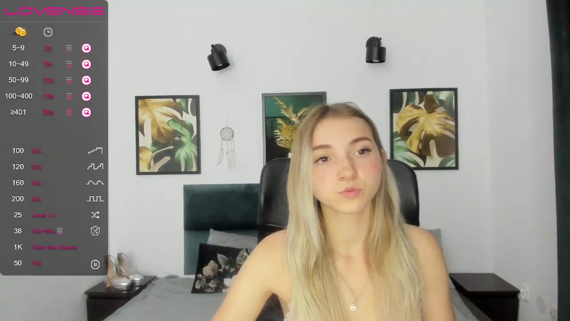 Gallery image thumbnail from Daisyy's myfreecams stream on, 09/20/2024, 23:12 image 15 of 20
