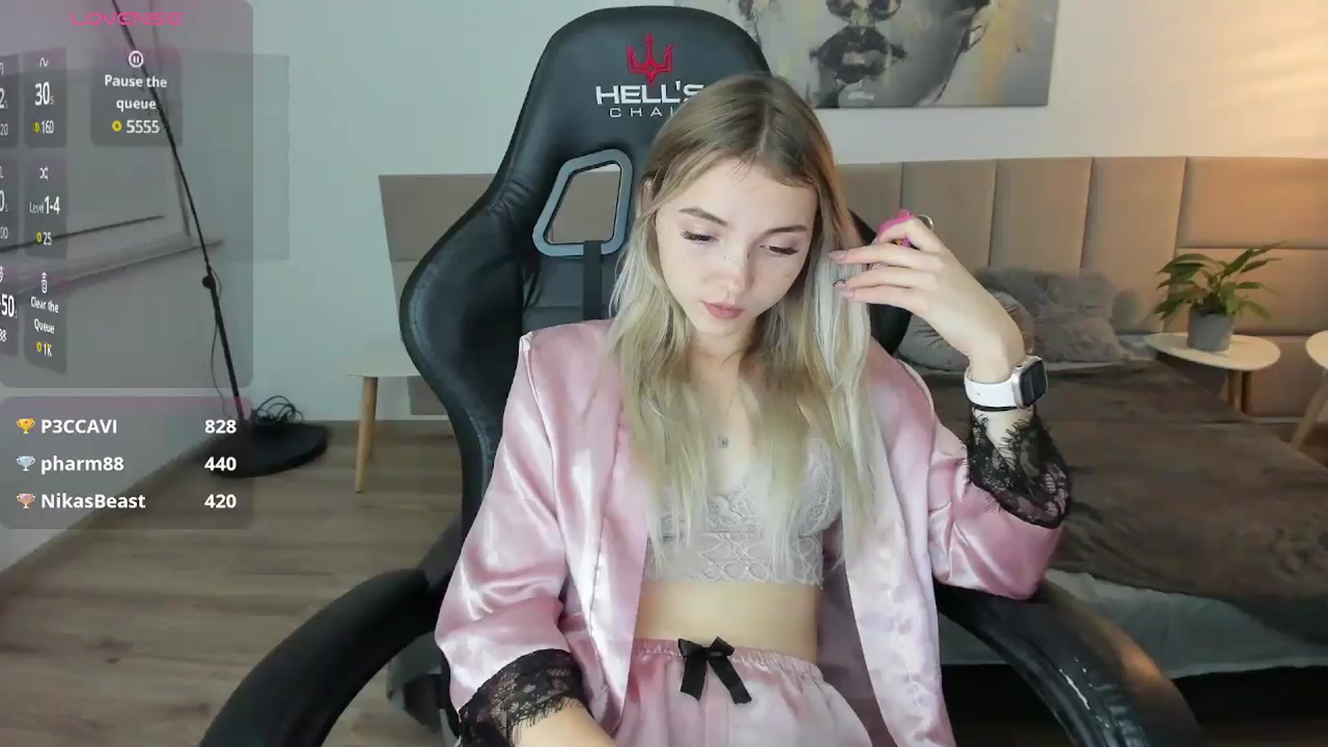 Gallery image thumbnail from Daisyy's myfreecams stream on, 09/21/2024, 20:26 image 5 of 20
