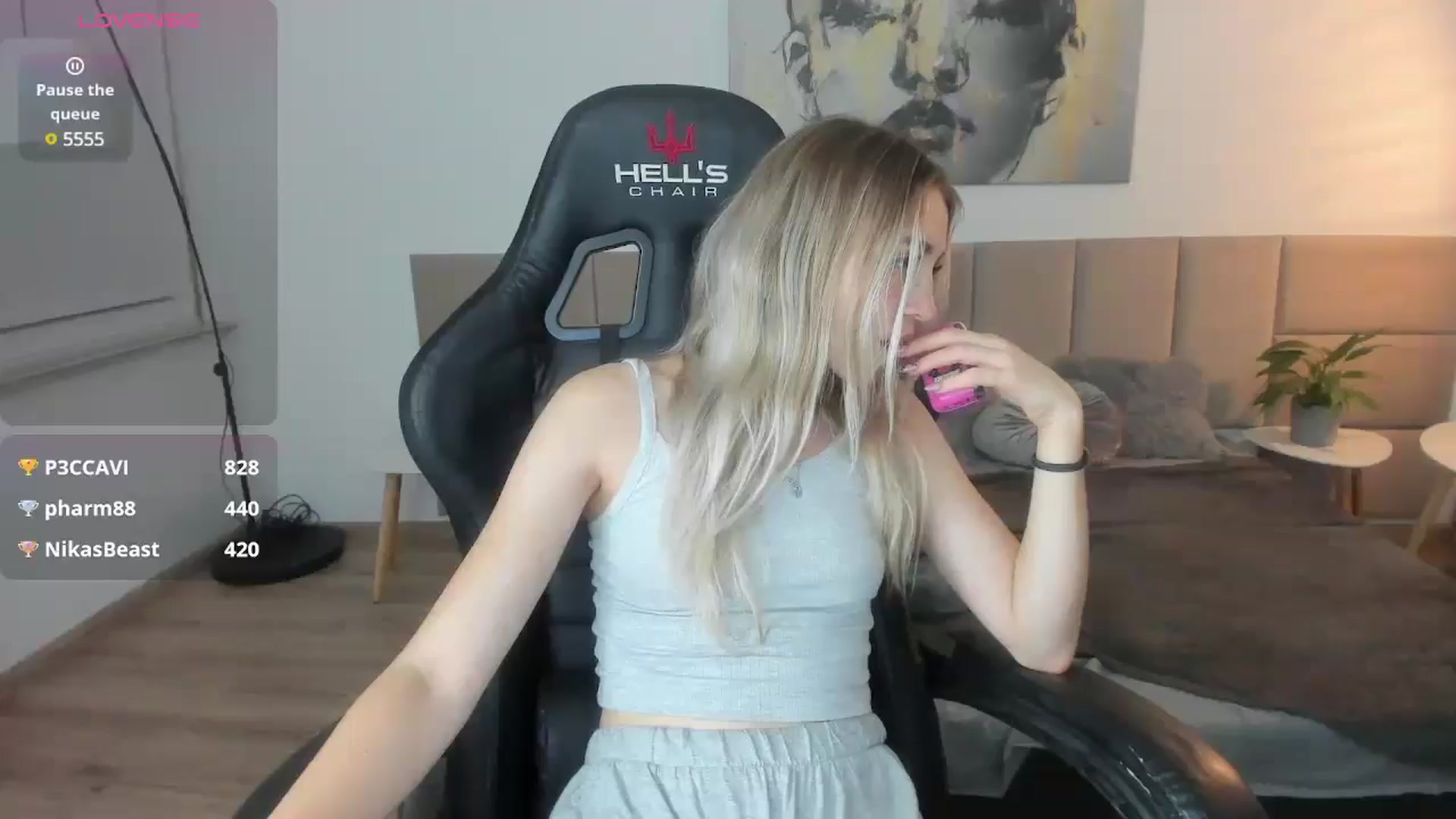 Gallery image thumbnail from Daisyy's myfreecams stream on, 09/21/2024, 21:19 image 8 of 20