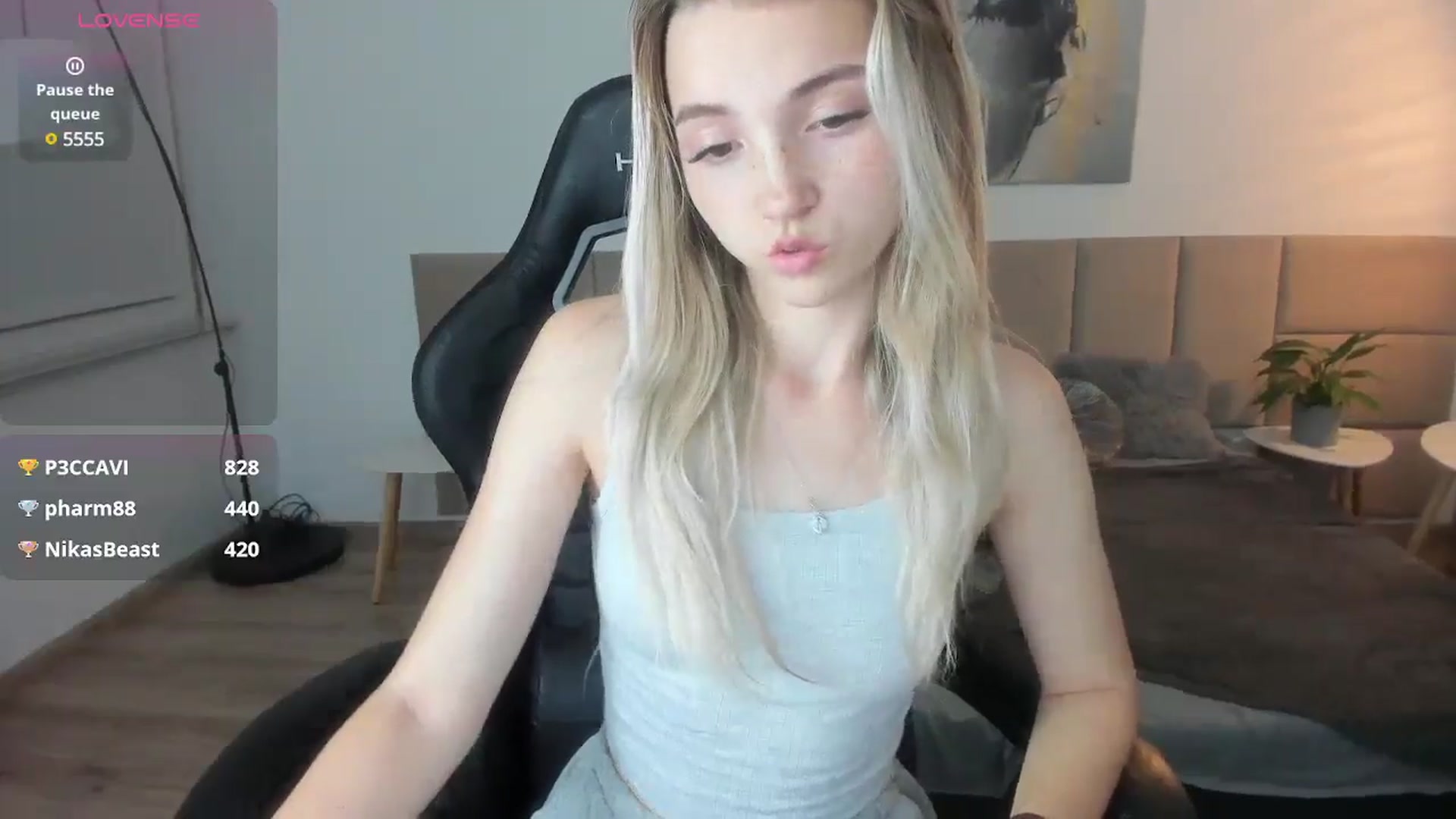 Gallery image thumbnail from Daisyy's myfreecams stream on, 09/21/2024, 21:19 image 4 of 20
