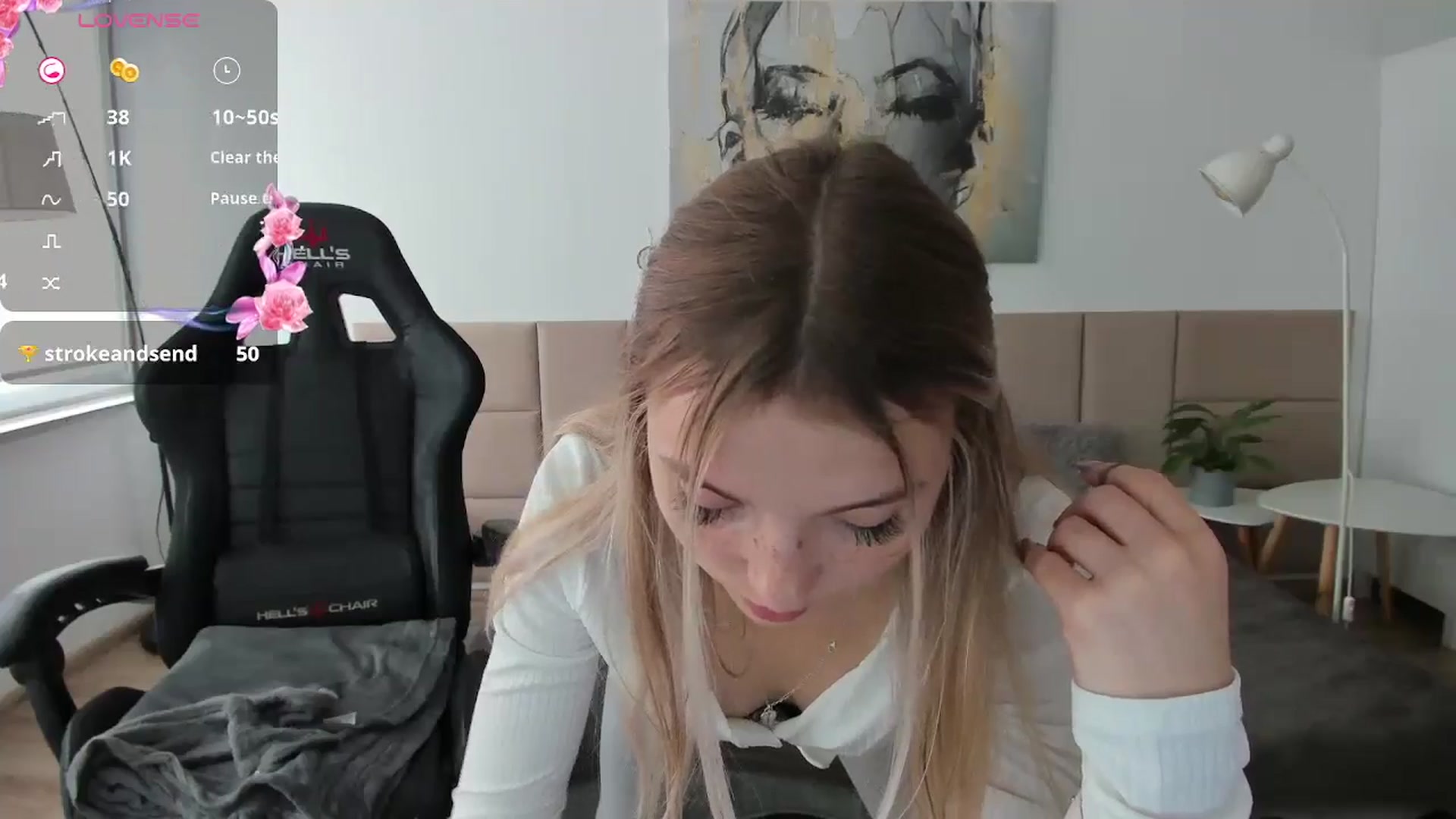 Gallery image thumbnail from Daisyy's myfreecams stream on, 09/23/2024, 14:01 image 4 of 20